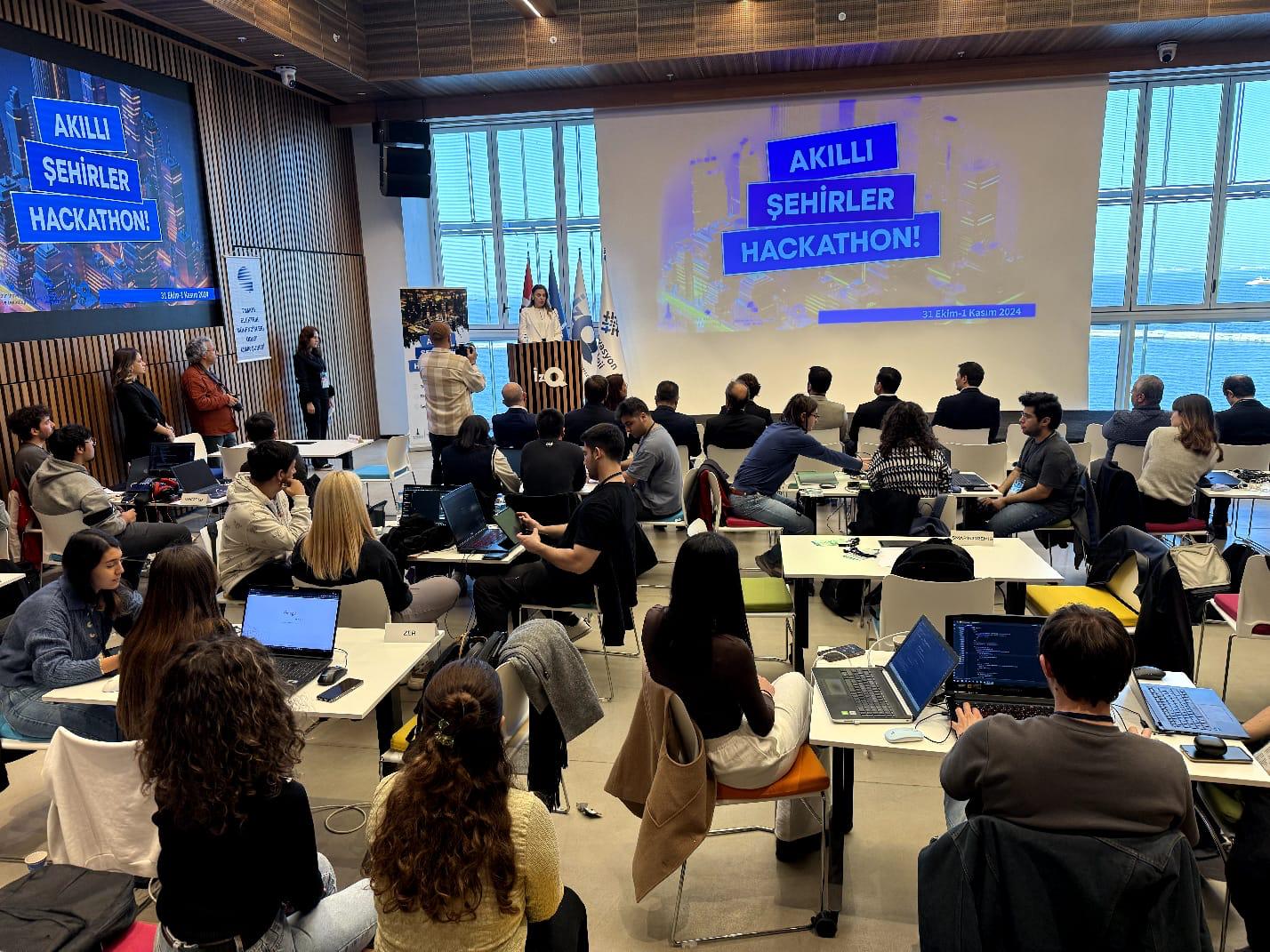 Akıllı Şehirler için yenilikçi fikirler ödüllendirildi