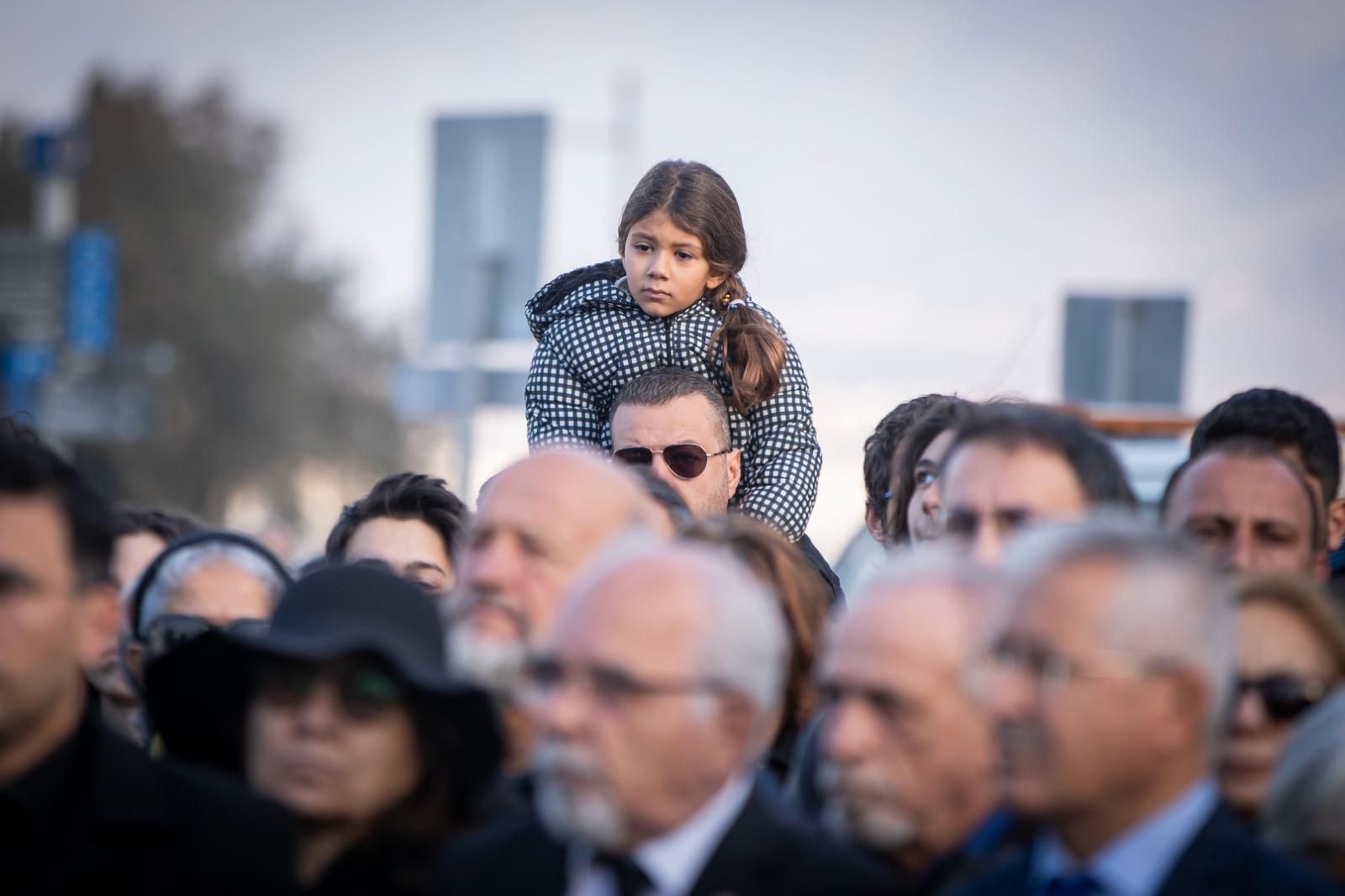 İzmir Ata'sını Saygıyla Andı:  86. Yılda Tek Yürek
