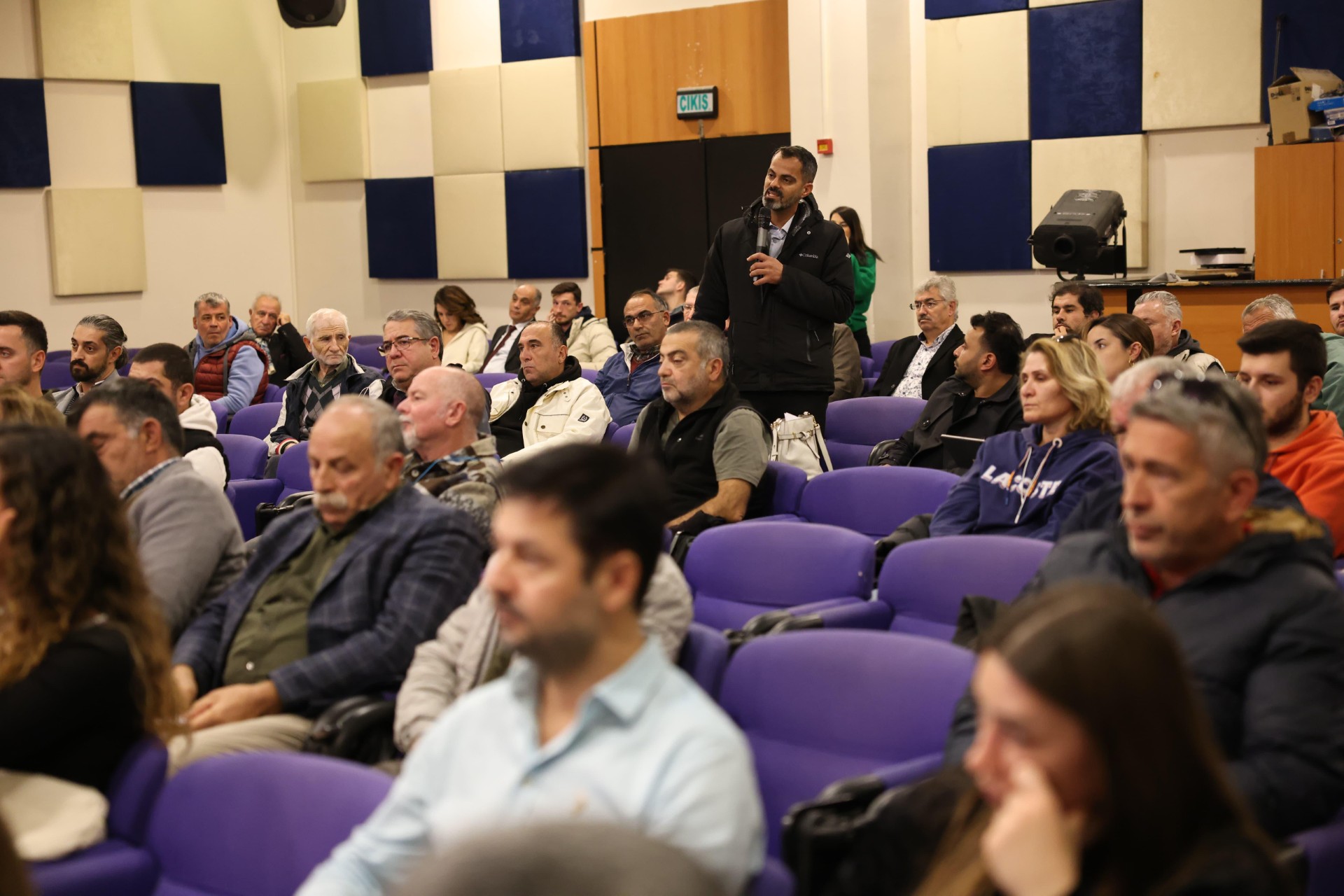 Çeşme’de ‘Esnaf Buluşması’ düzenlendi