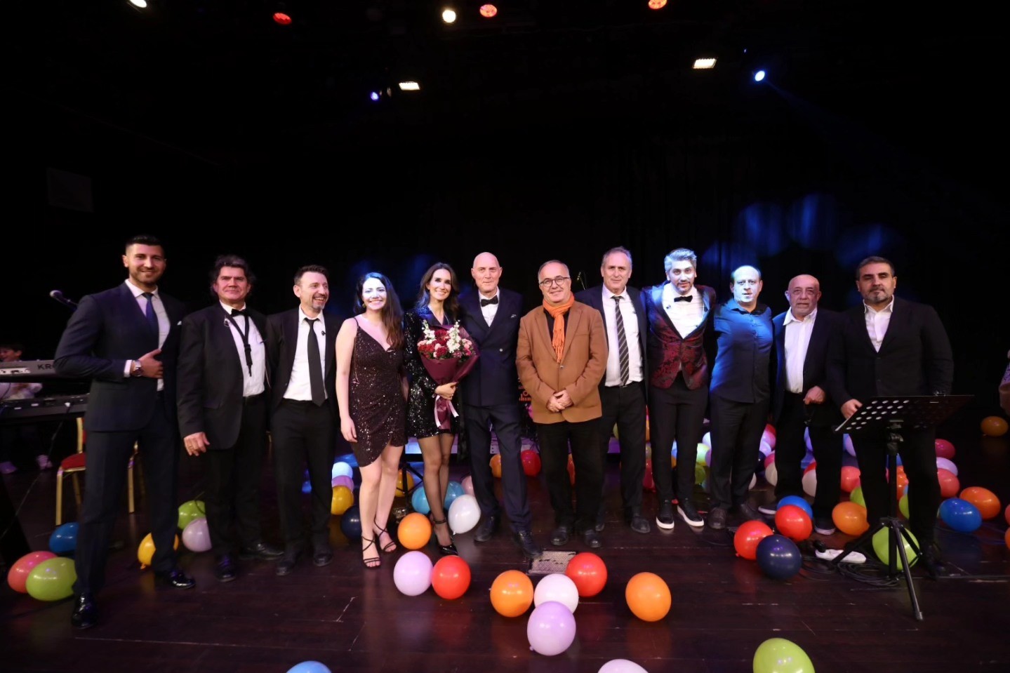 Güzelbahçeliler yeni yıl konseriyle coştu