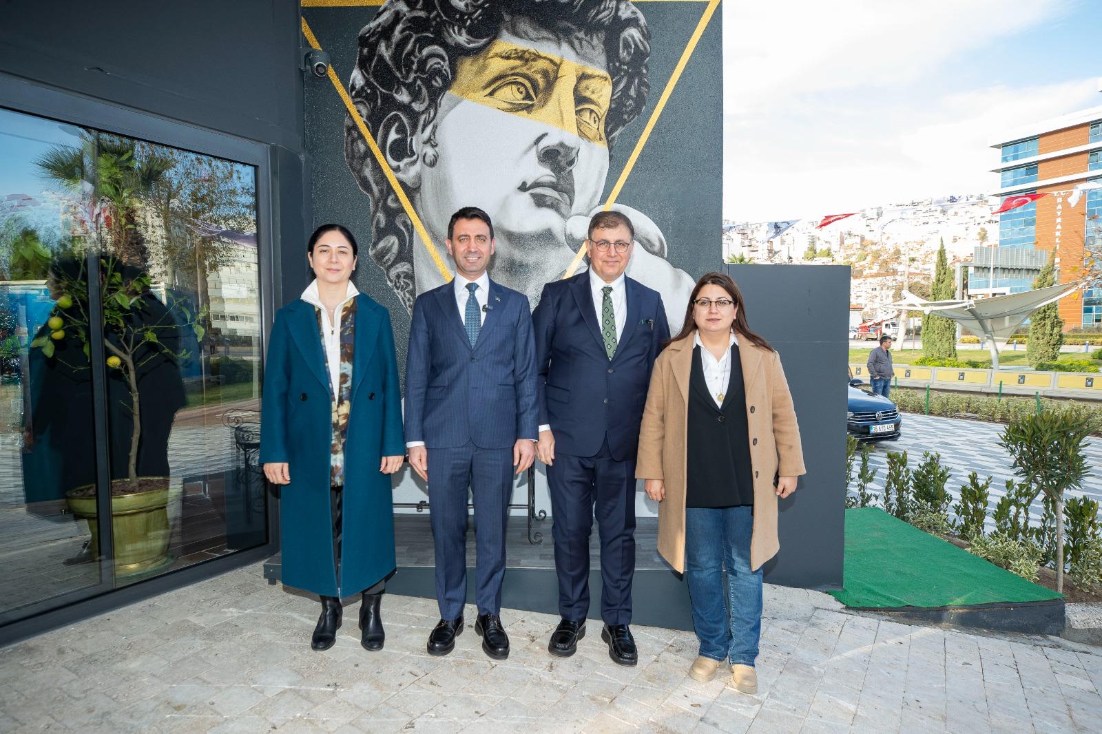 “İzmir’e güvenin ve inanın”