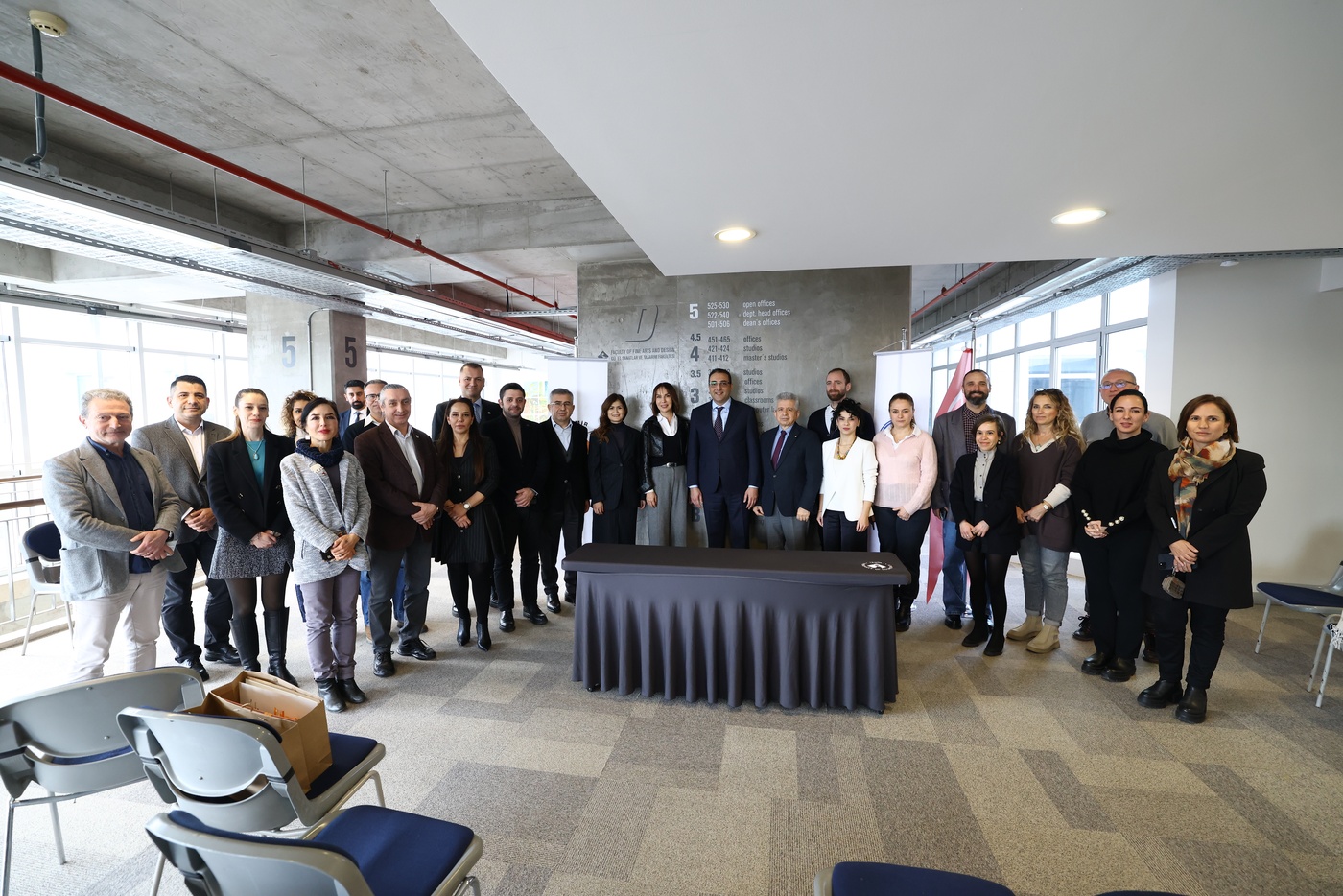 Semt evlerine akademik dokunuş, Belediye ve üniversite kadınlara destek için buluştu