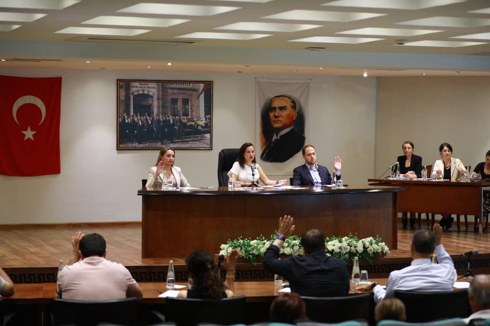 Başkan Sengel Kesin Hesabı Anlattı: Belediyenin ciddi bir ekonomik öngörü ile yönetildiğinin kanıtıdır