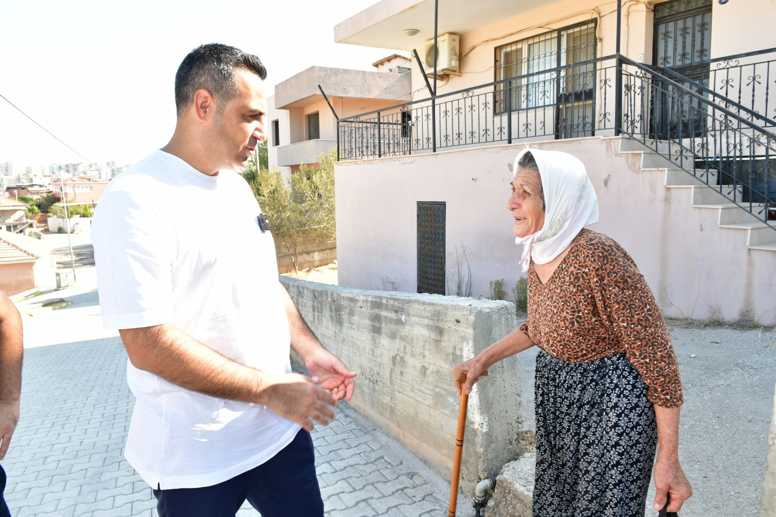 Hem Çiğli’ye hem kalplere dokunan hizmetler Başkan Yıldız; “Hayatları kolaylaştırmak büyük mutluluk. ”
