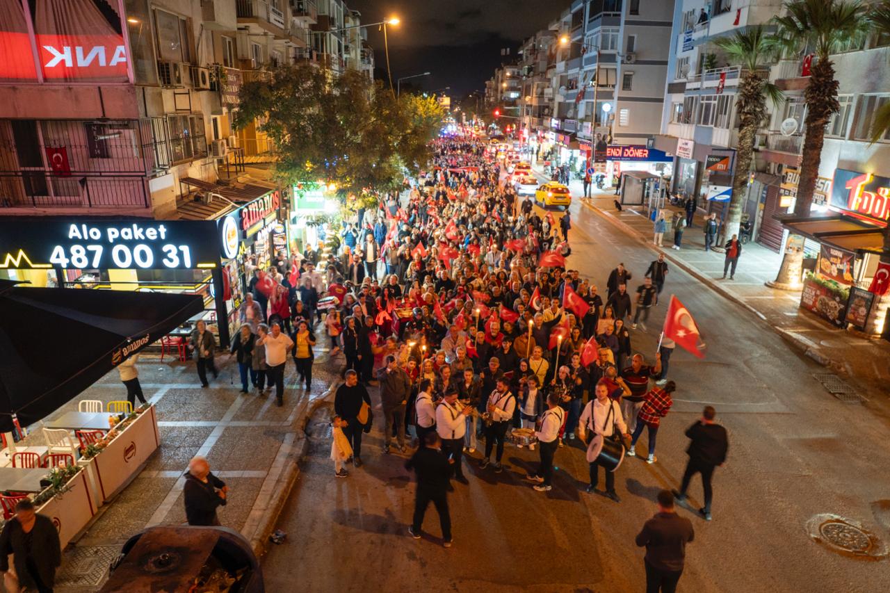 BUCALILAR CUMHURİYET BAYRAMI'NI COŞKUYLA KUTLADI