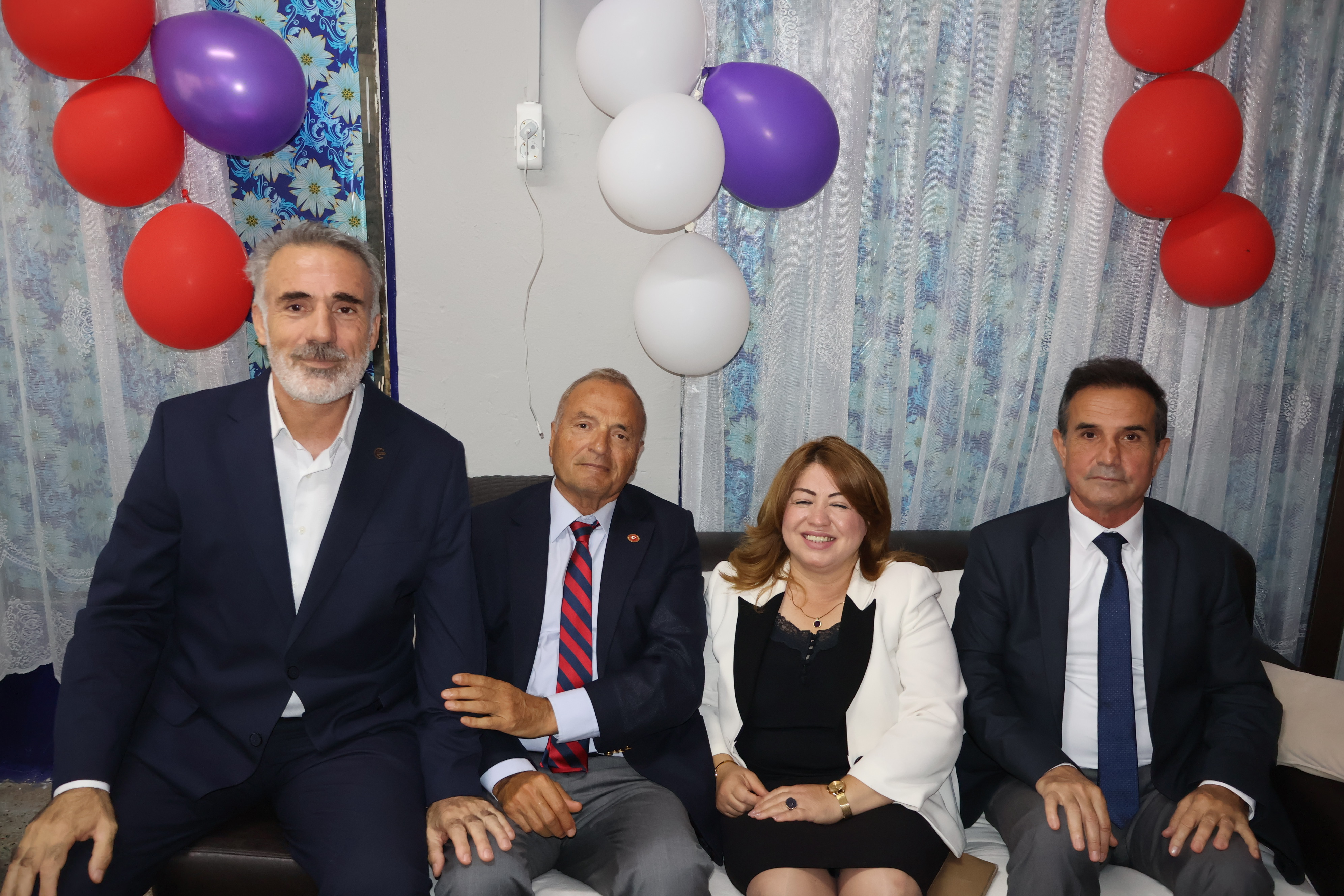 İZMİR'DE ENGELLİLER İÇİN UMUT KAPISI AÇILDI: "GERÇEK ENGEL, ZİHİNLERDEKİ AYRIMCILIKTIR"