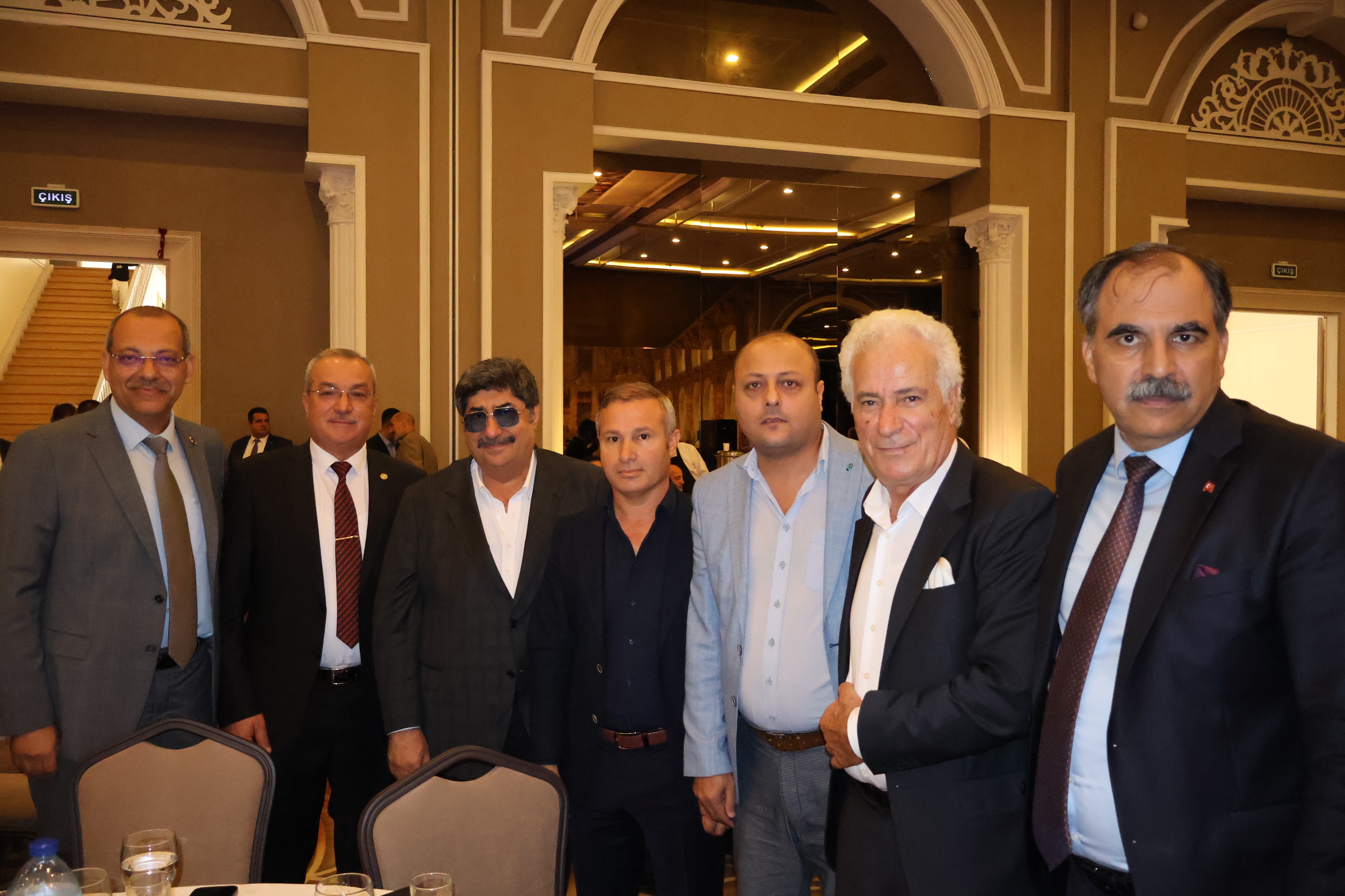 İzmir'de "Büyük Kardeşlik" Buluşması: Birlik, Dayanışma ve Umut Mesajı