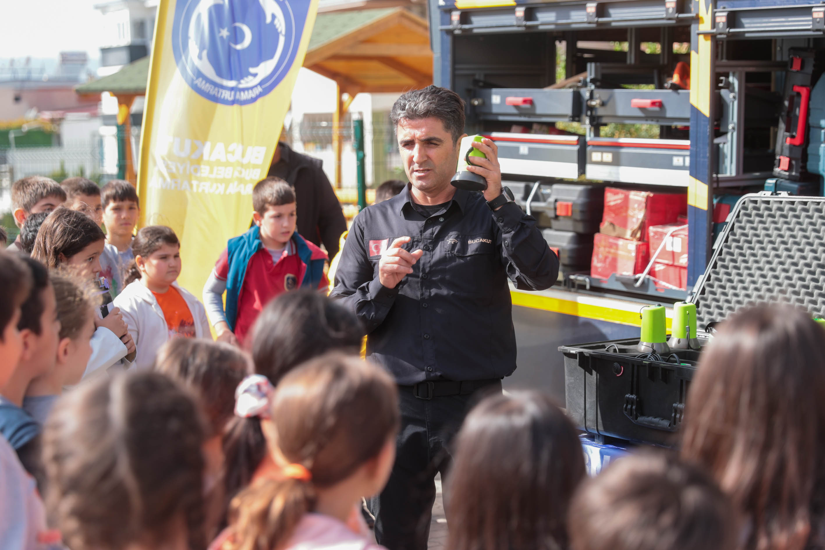 BUCA AFETLERE KARŞI BİLİNÇLENİYOR