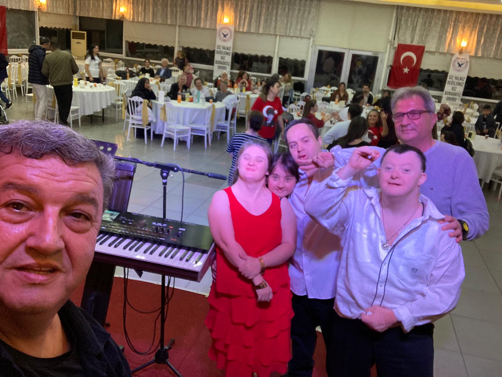 Mine Kapı yazdı...