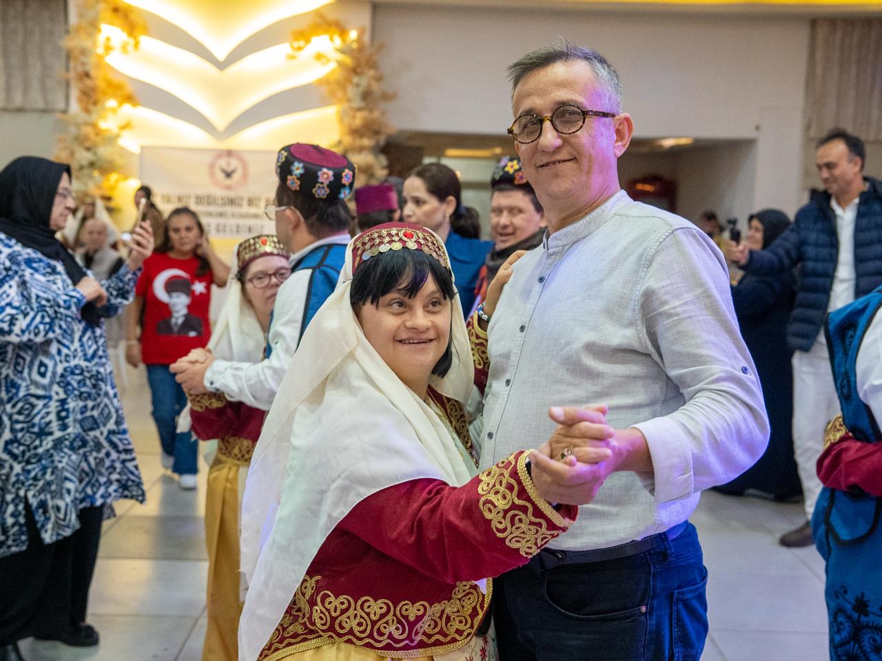 Mine Kapı yazdı...