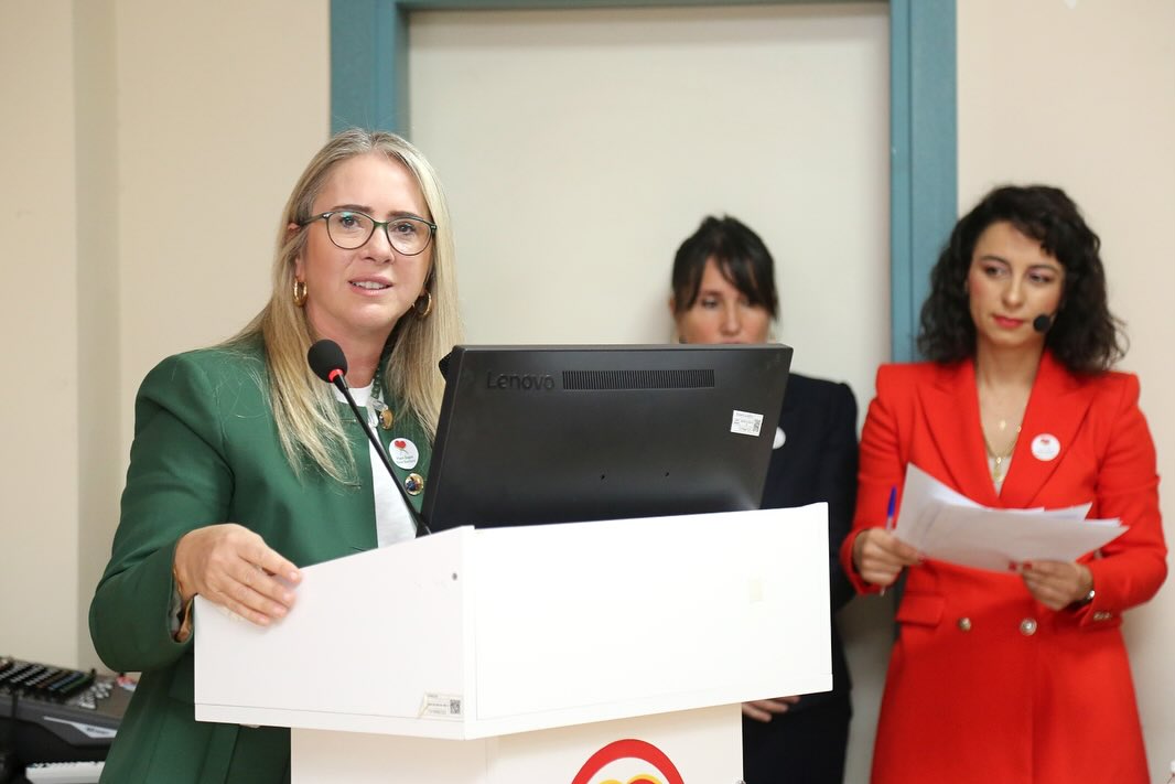 Küçükler İçin Büyük Umut: Organ Bağışı Sempozyumu İzmir’de Gerçekleştirildi