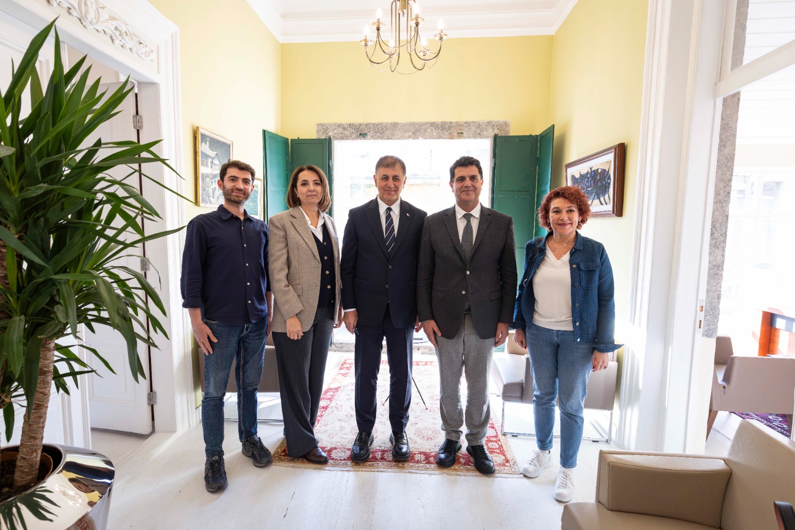 BAŞKAN TUGAY “AY YILDIZLI KONAK” SEÇİMİNİ ANLATTI : “AMACIM ŞEHRİN BU BÖLGESİNİN GELİŞİMİNE KATKIDA BULUNMAK”