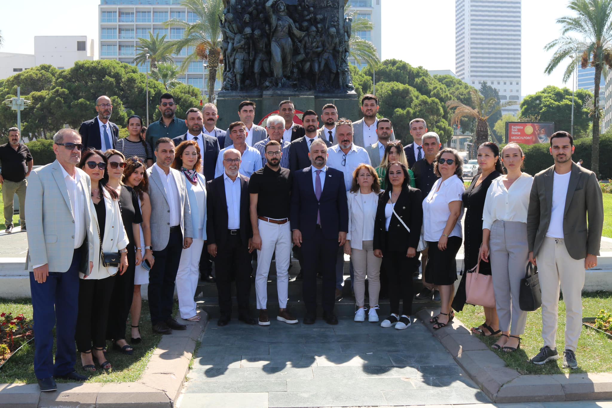 CHP İzmir’de görev dağılımları tamamlandı