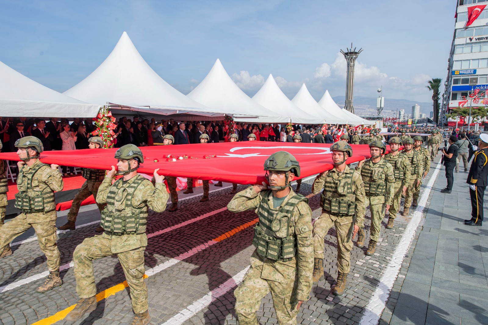 Soyer: “Cumhuriyetimiz için yeni bir yüzyıl başlıyor”