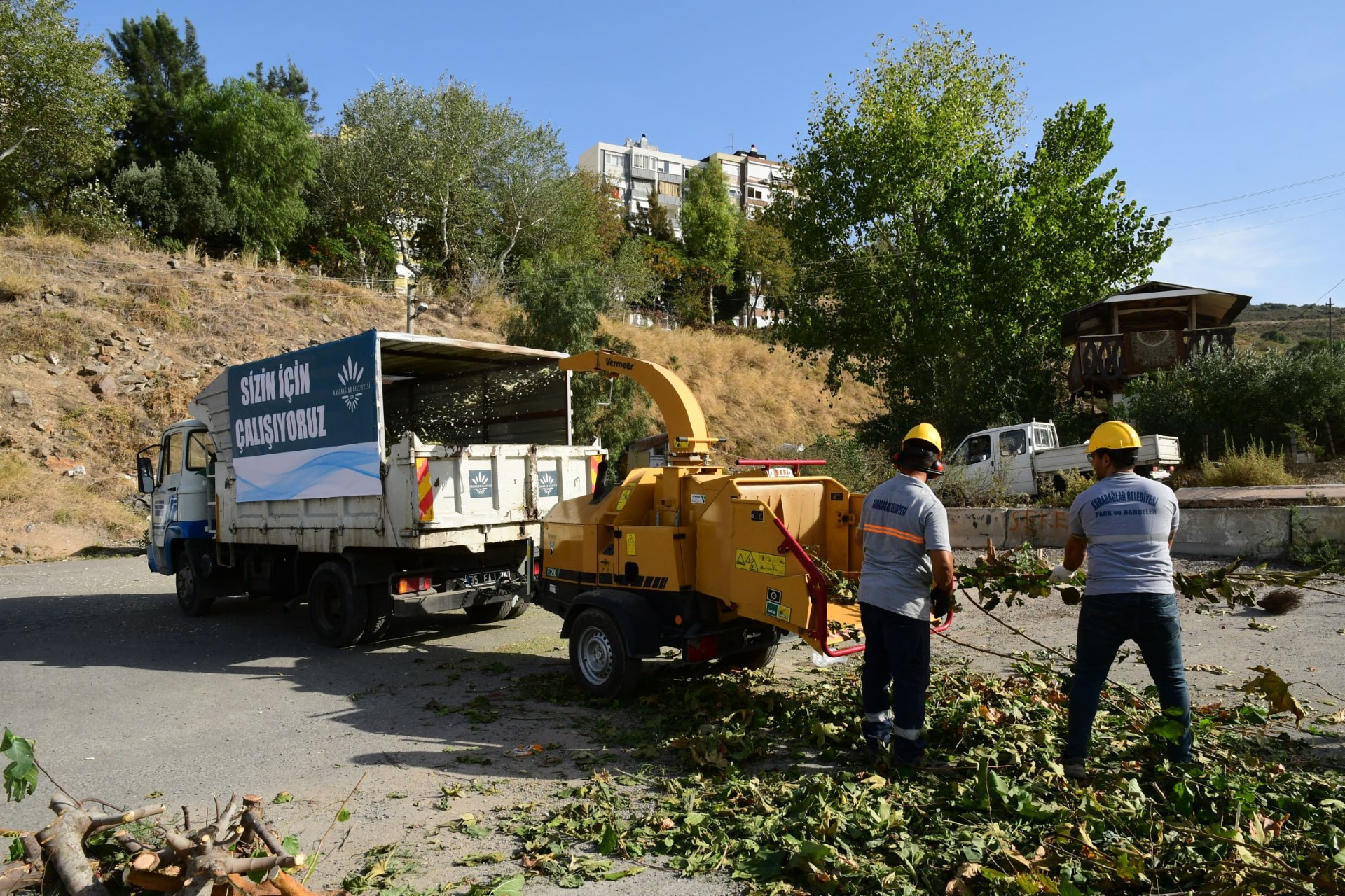 Karabağlar Belediyesi, doğadan geleni yine doğaya veriyor