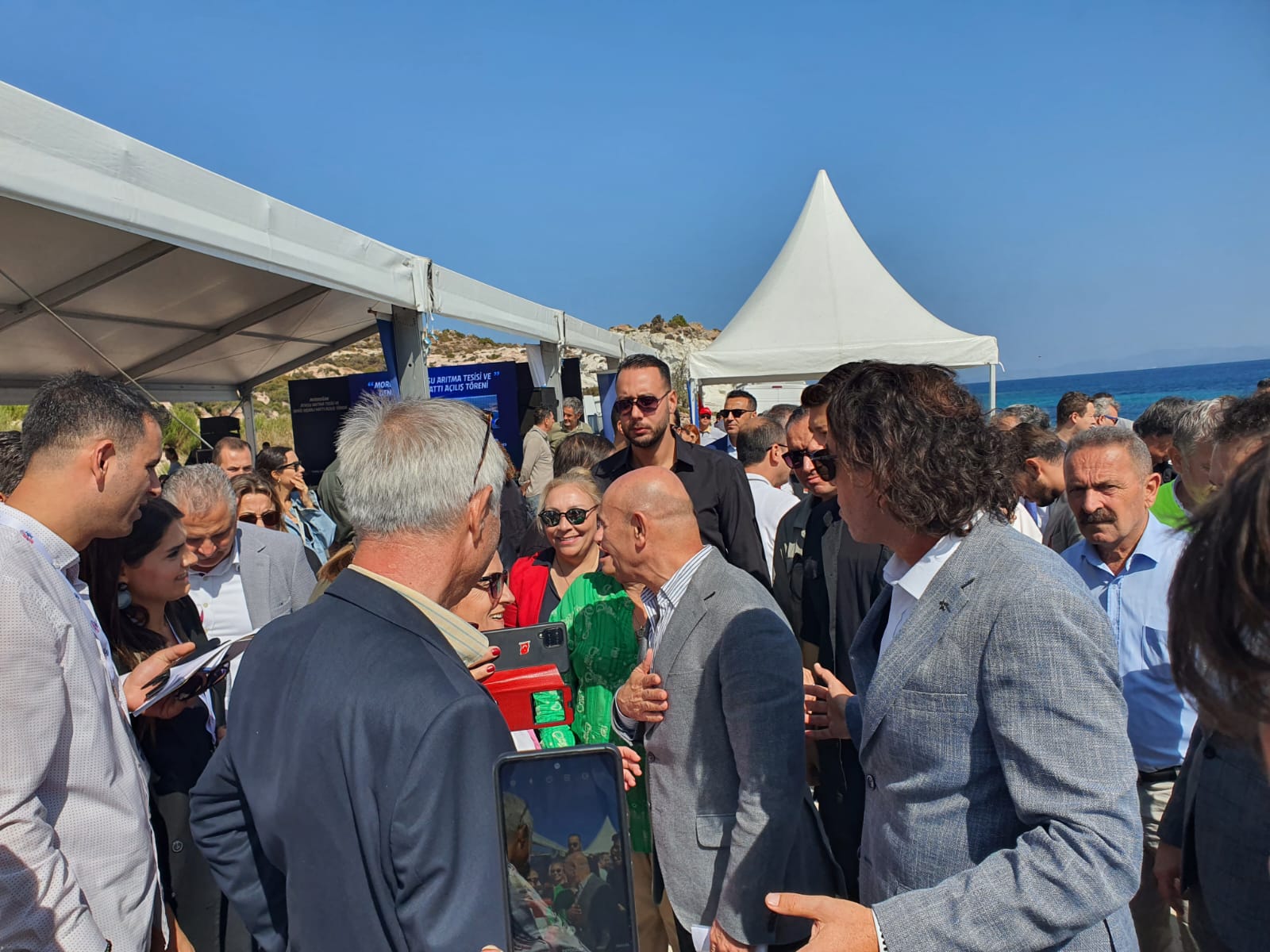 Başkan Soyer, 2023 yılında Türkiye'de en iyi 3., Ege Bölgesi'nde en iyi 1. Büyükşehir Belediye Başkanı seçildi!