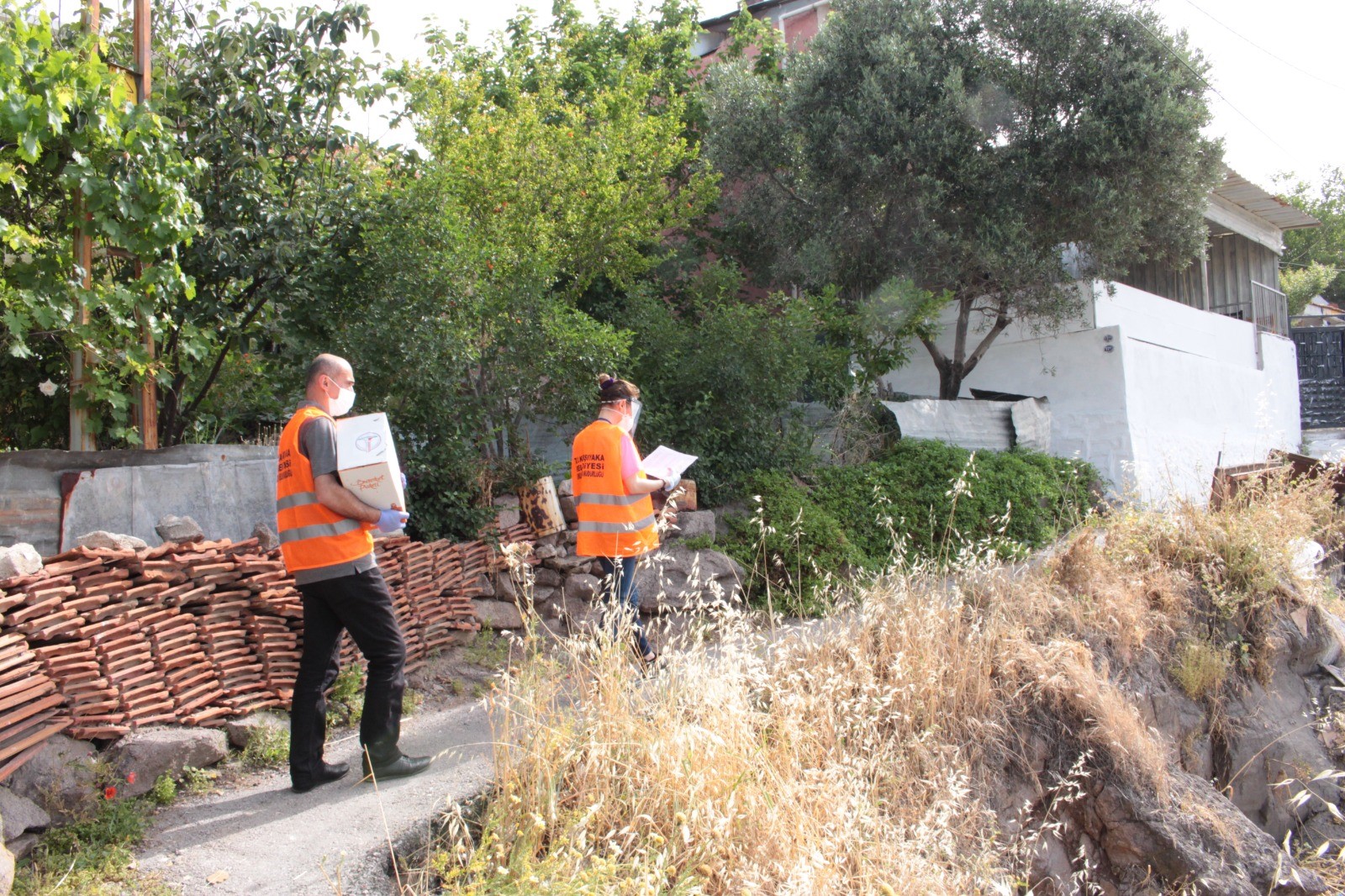 Karşıyaka Belediyesi 5 yılda binlerce yurttaşa destek verdi