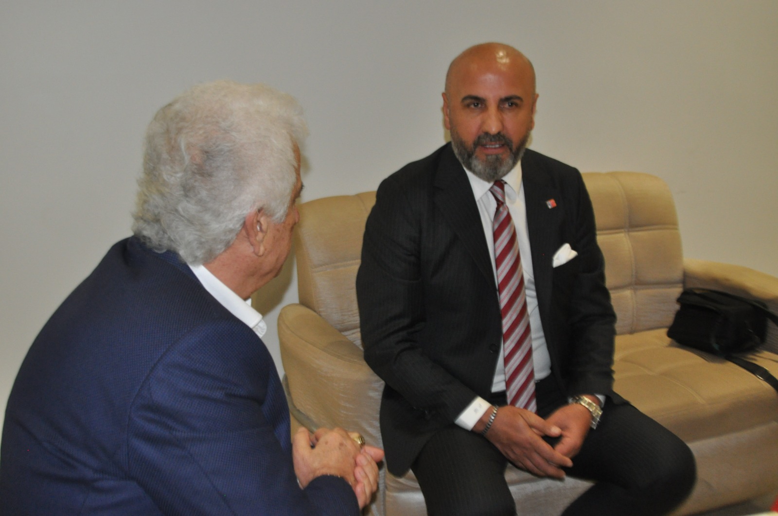 Salih ERKEK sordu, Bülent SÖZÜPEK cevapladı: Karabağlar'da 50 bin fark atacağız!