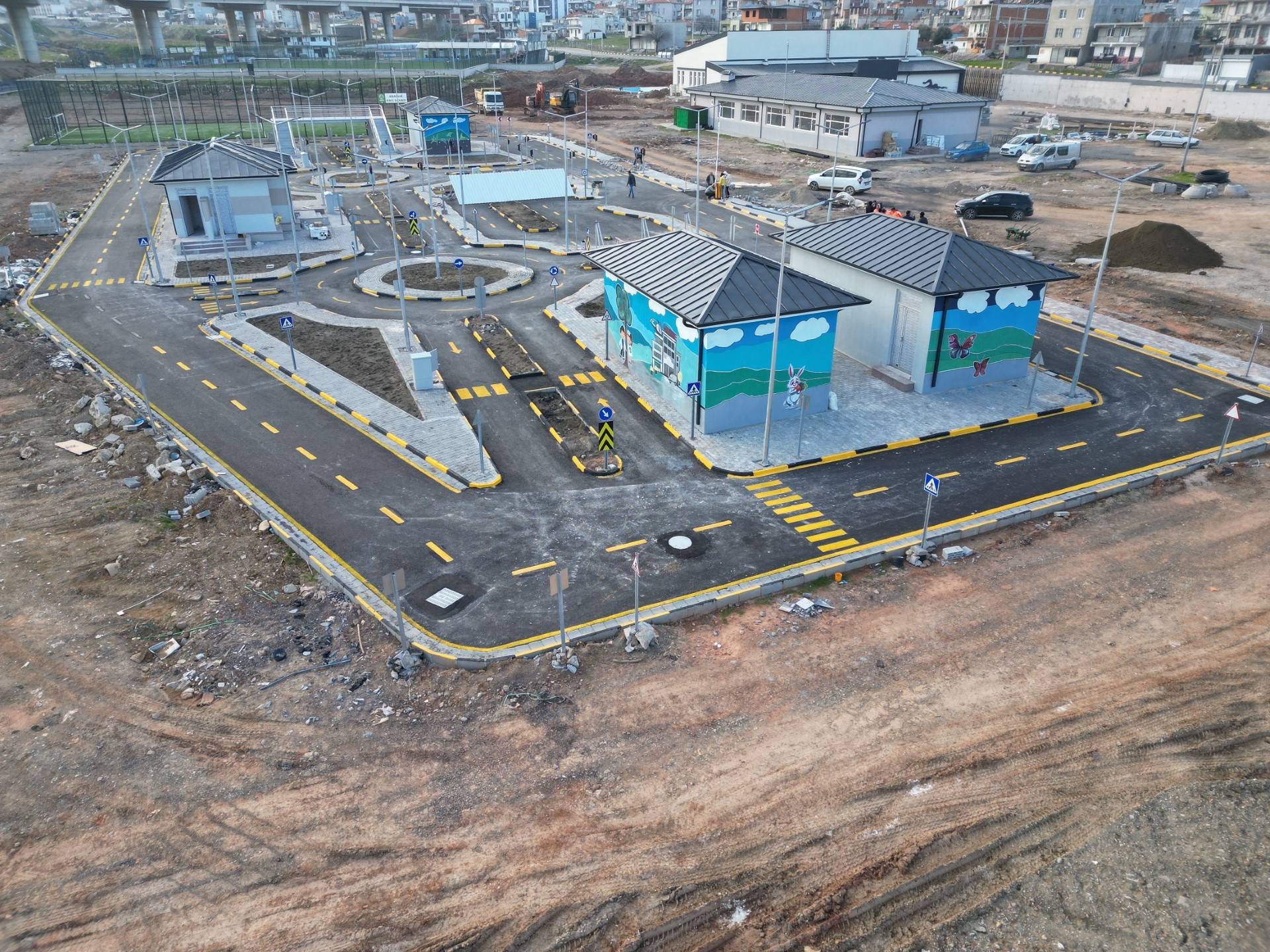 Menemen Asarlık Gençlik Merkezi açılışa gün sayıyor