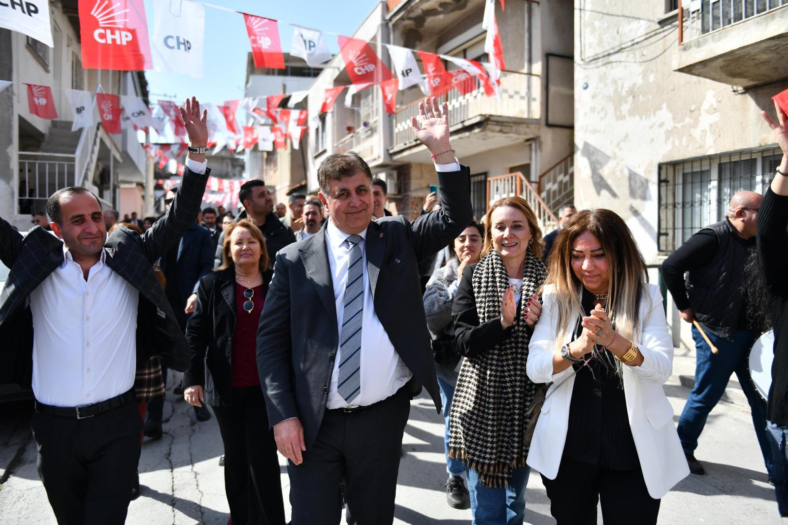 Başkan Tugay, sokak hayvanlarının yaşam kalitesini arttıracak projelerini anlattı