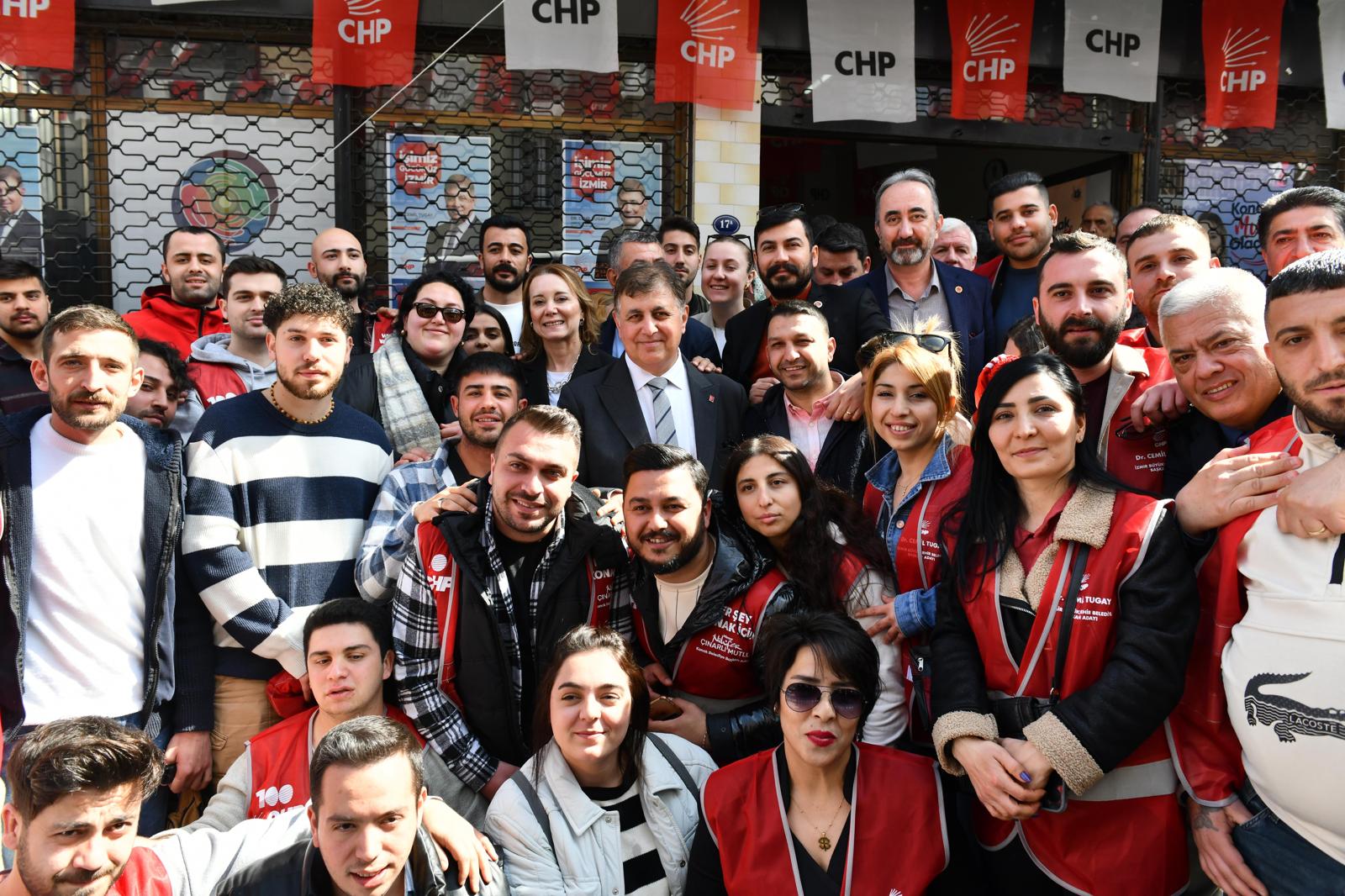 Başkan Tugay, sokak hayvanlarının yaşam kalitesini arttıracak projelerini anlattı