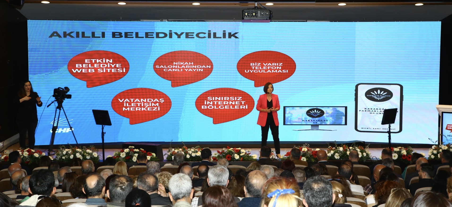Helil Kınay, Karabağlar için projelerini anlattı