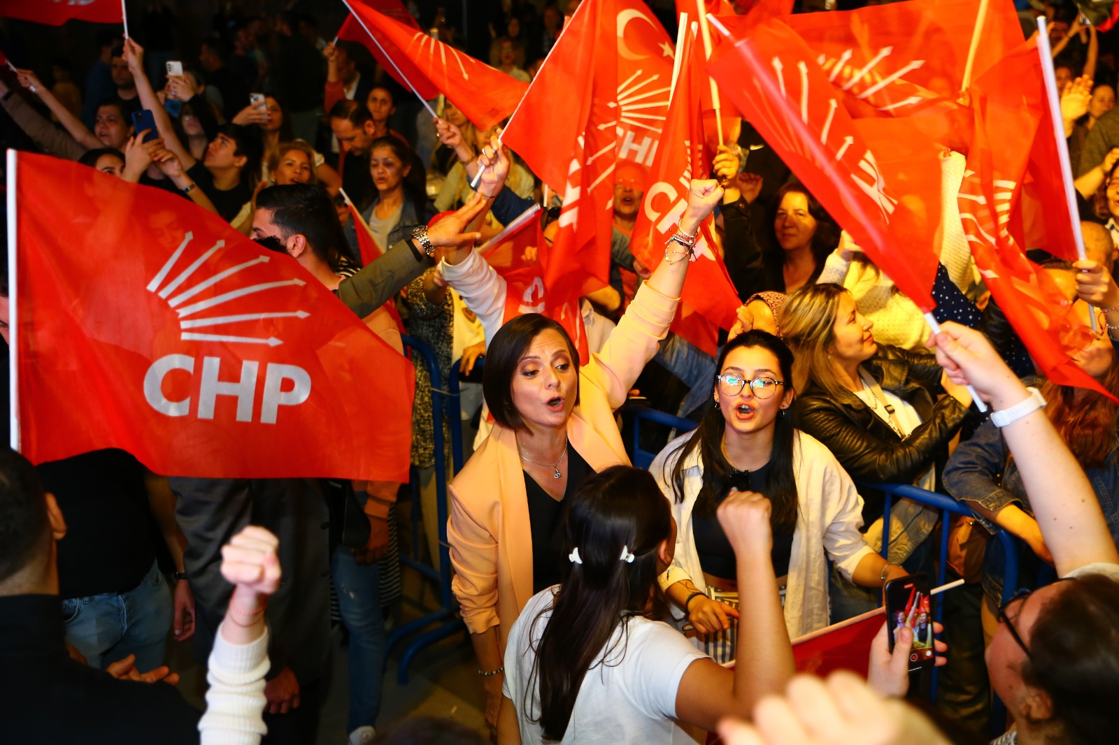 Karabağlar ‘Biz de varız’ dedi