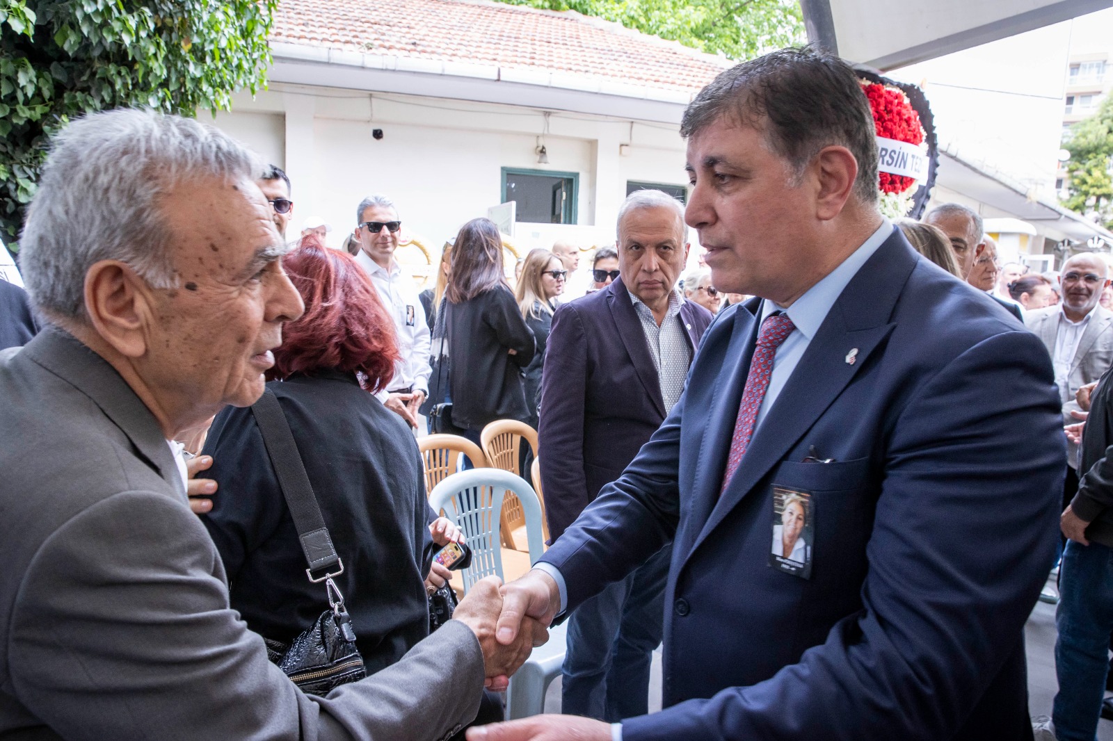 Başkan Tugay Mine Piriştina’nın cenaze törenine katıldı