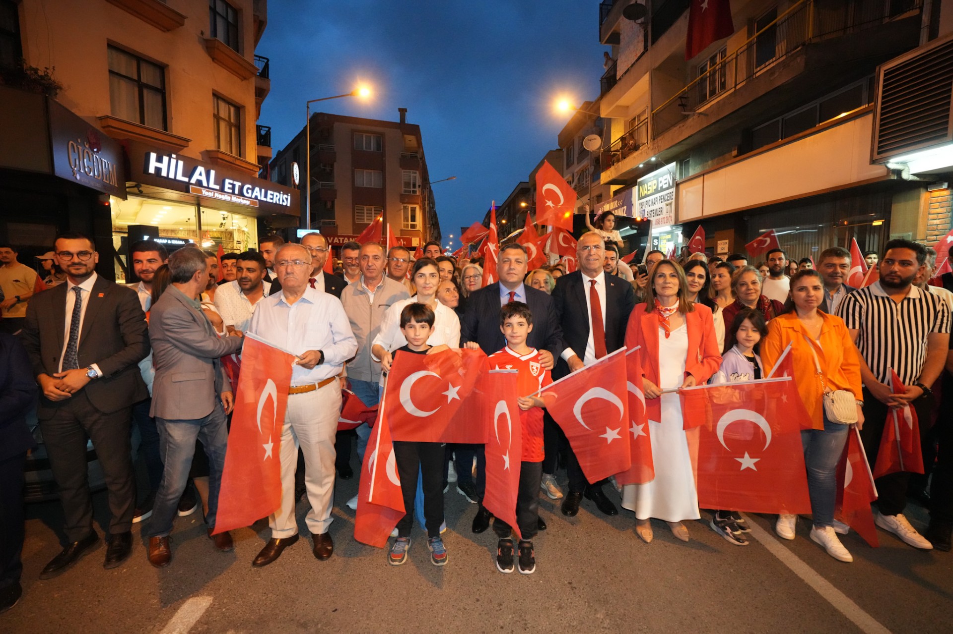 Gaziemir’de 23 Nisan coşkuyla kutlandı