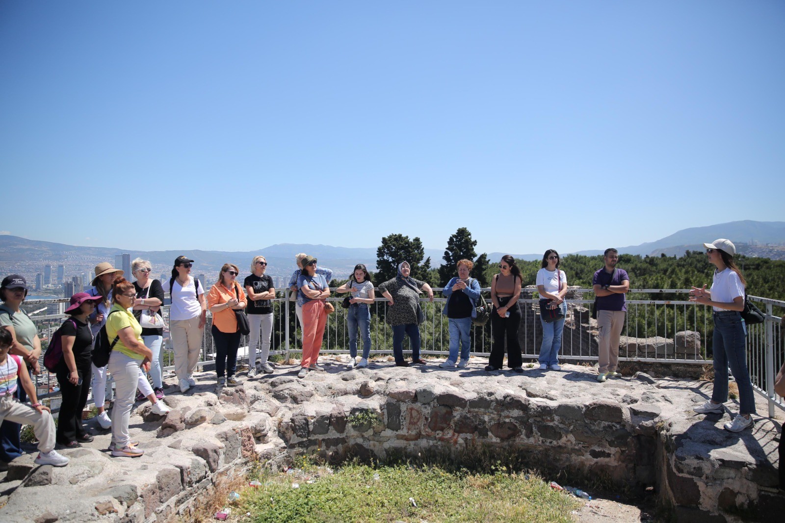 Konak’ta tarihe yolculuk devam ediyor