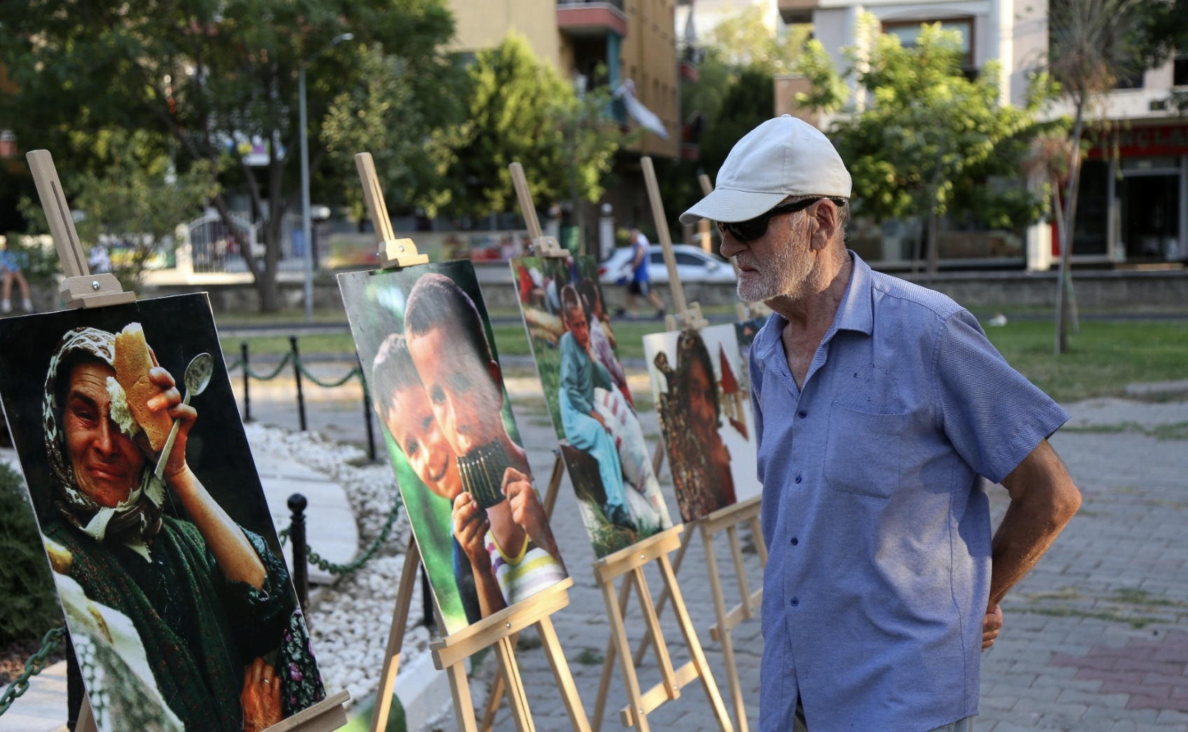 Bornova’da duygu dolu Srebrenica anması