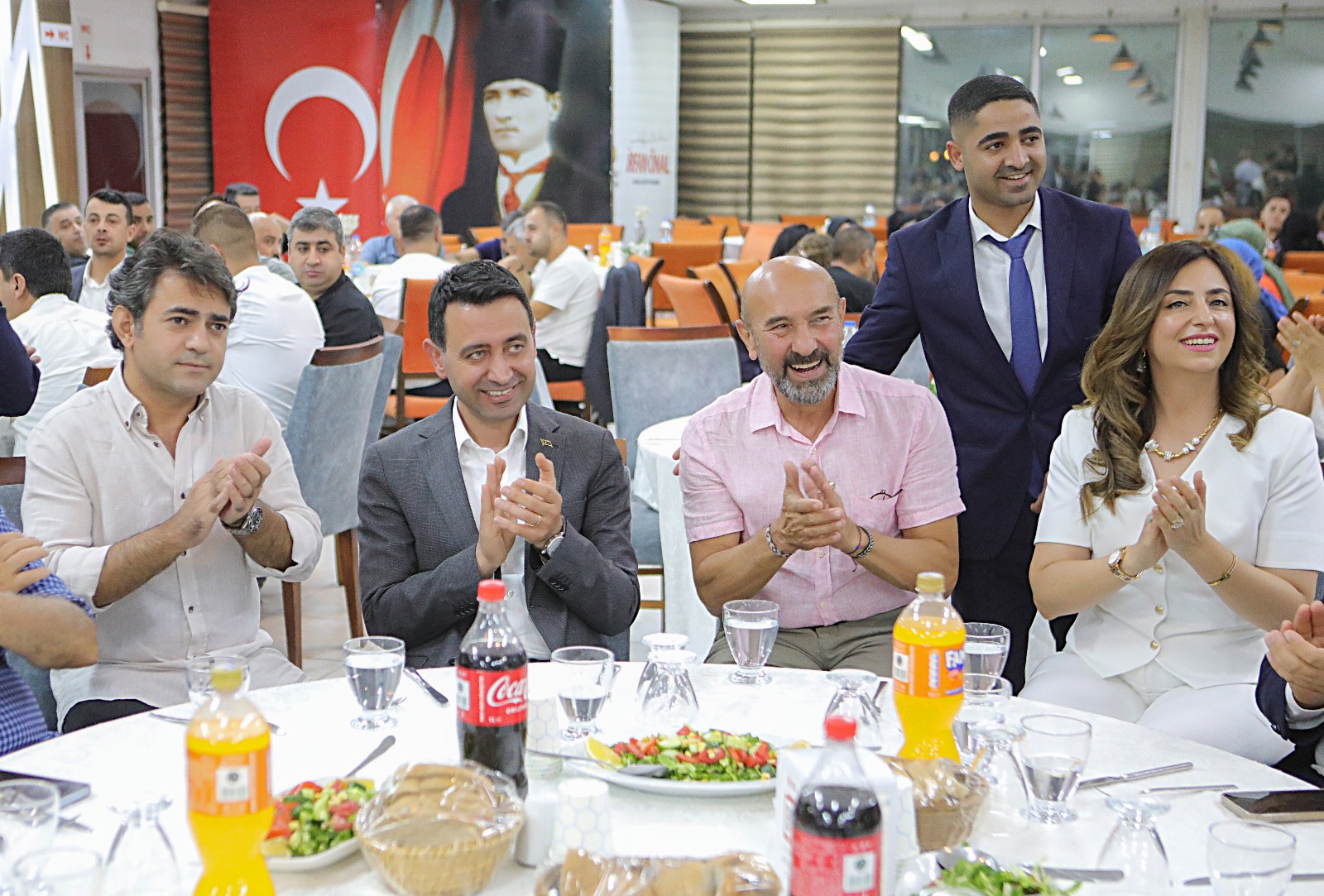 Başarılı arka mahallenin gençleri İzmir'i bir araya getirdi