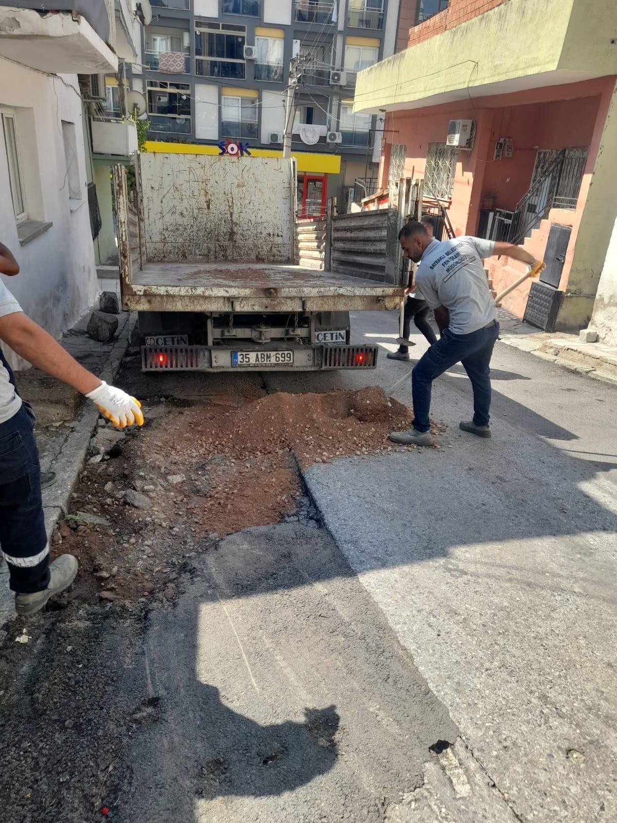 Bayraklı'da sel felaketinin yaraları sarılıyor