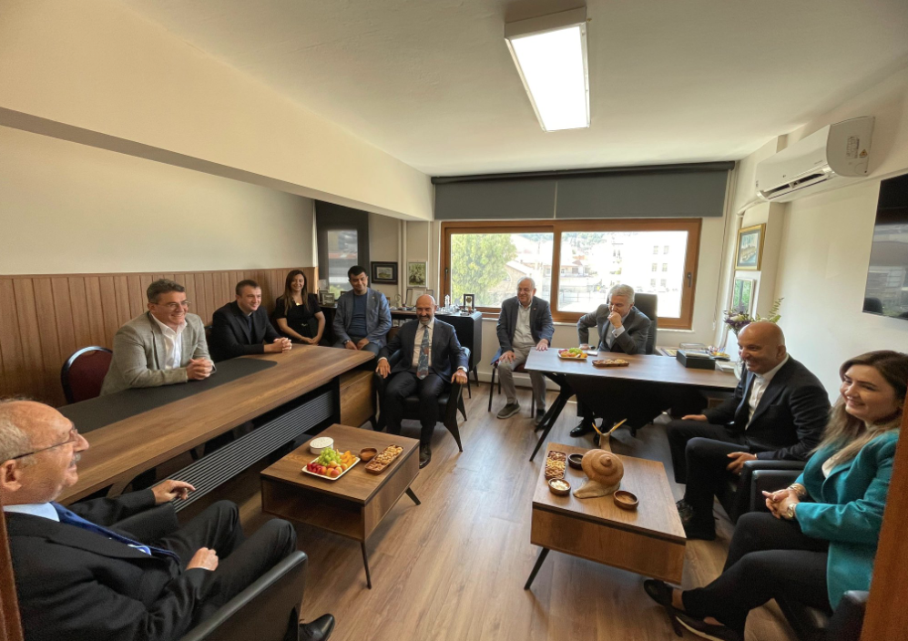 Kılıçdaroğlu'ndan, Soyer'e ziyaret