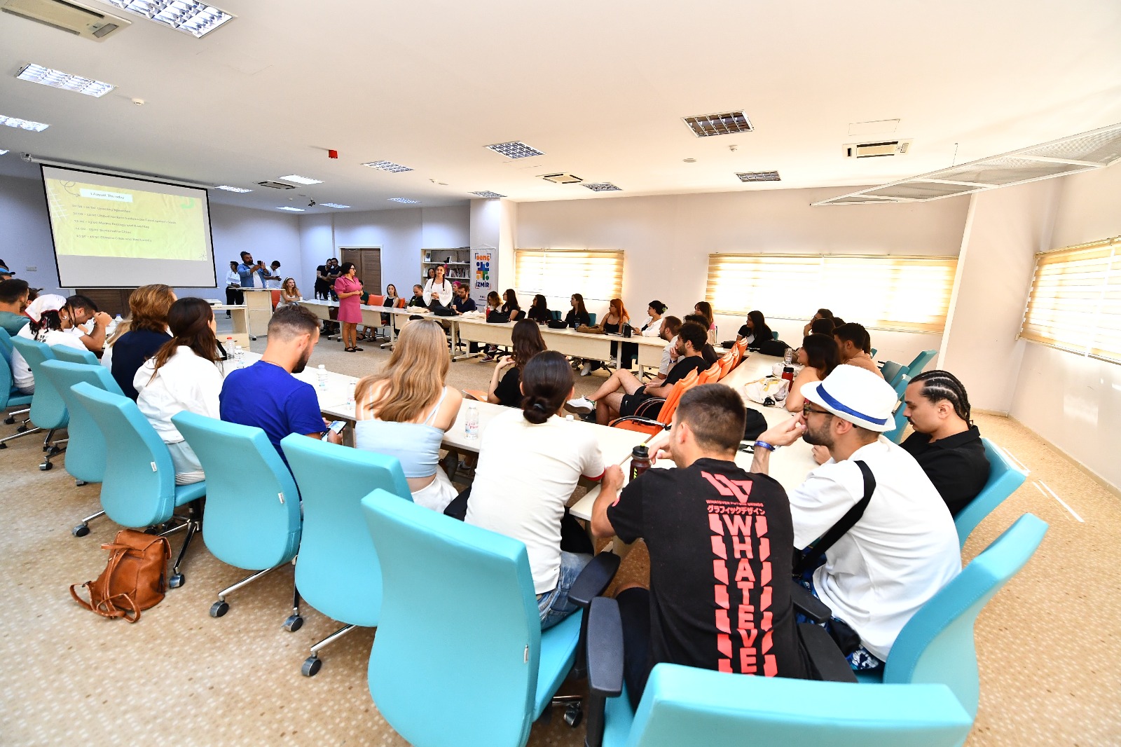 Uluslararası Yaz Üniversitesi kapsamında Gençlik Hakları Çalıştayı başladı