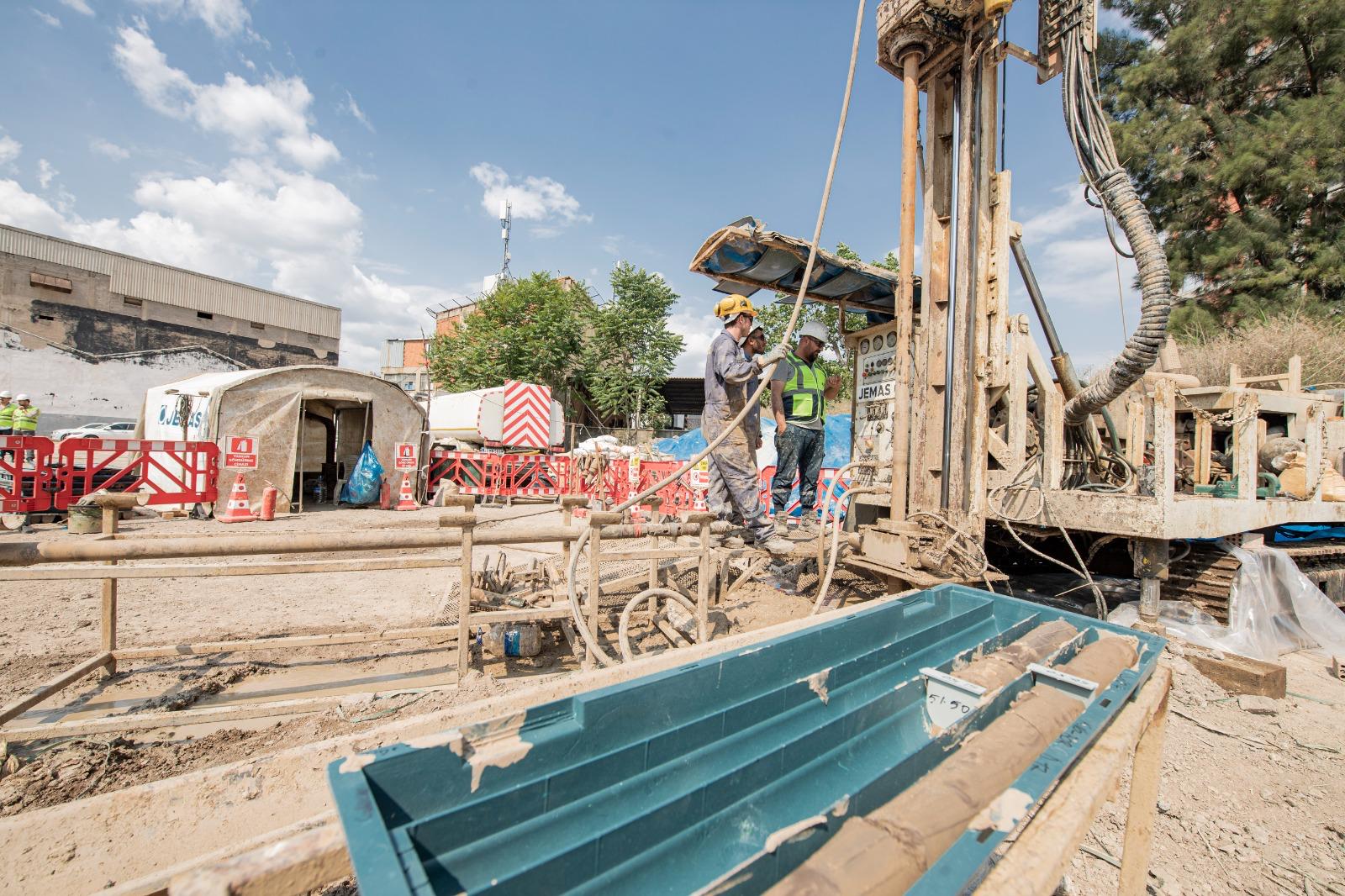 İzmir’in yerleşime uygun zeminleri mikrobölgeleme ile belirleniyor
