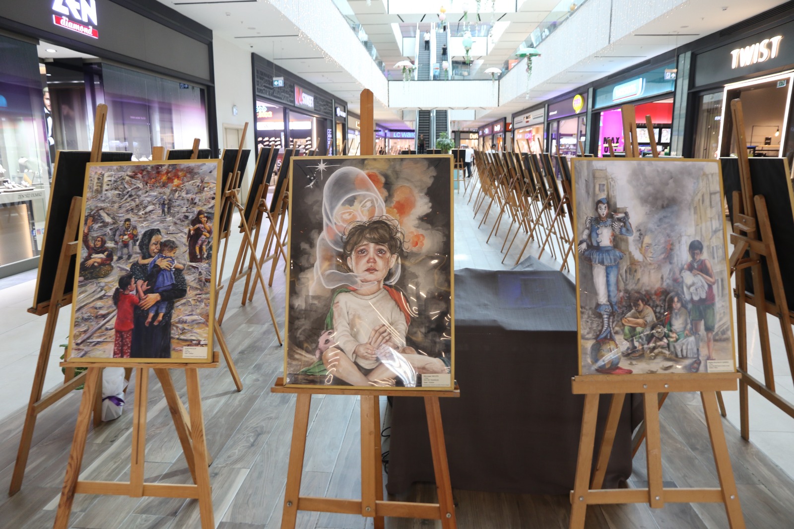 RİZE'DE ULUSLARARASI GAZZELİ ÇOCUKLAR RESİM SERGİSİ AÇILDI