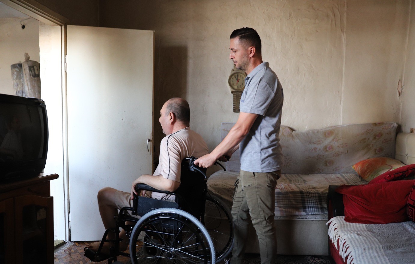 Konak Belediyesi engelli bireylerin hayatını kolaylaştırıyor