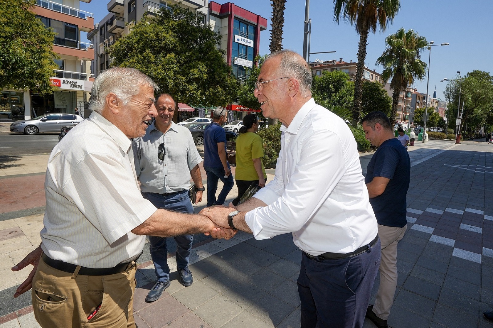 Başkan Işık mahalle gezilerine devam ediyor