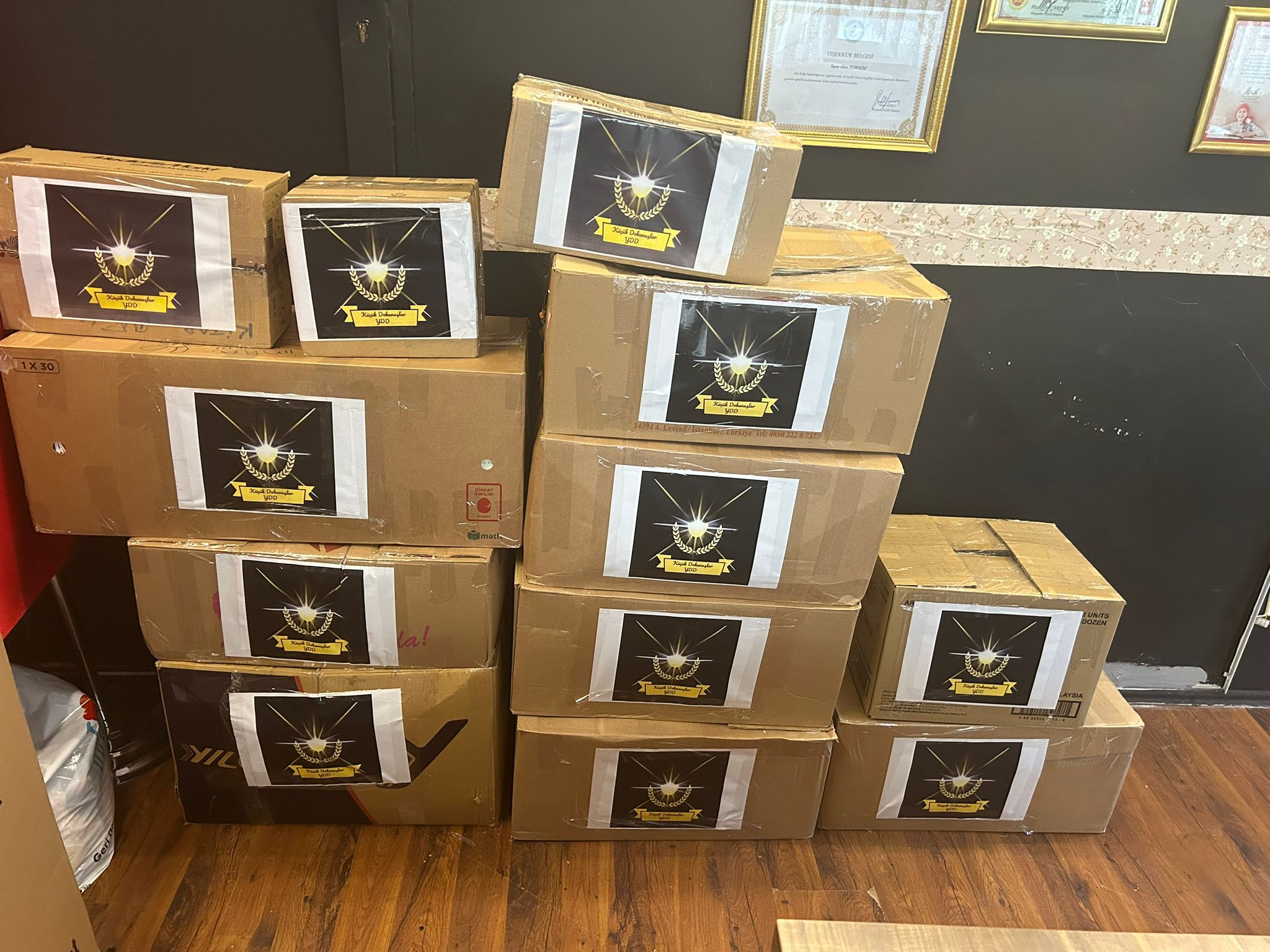 Kardeş Derneklerden Iğdır Yüzbaşılara Anlamlı Destek: Şehit Er Aydın Karakuş Ortaokuluna Kitap Bağışı