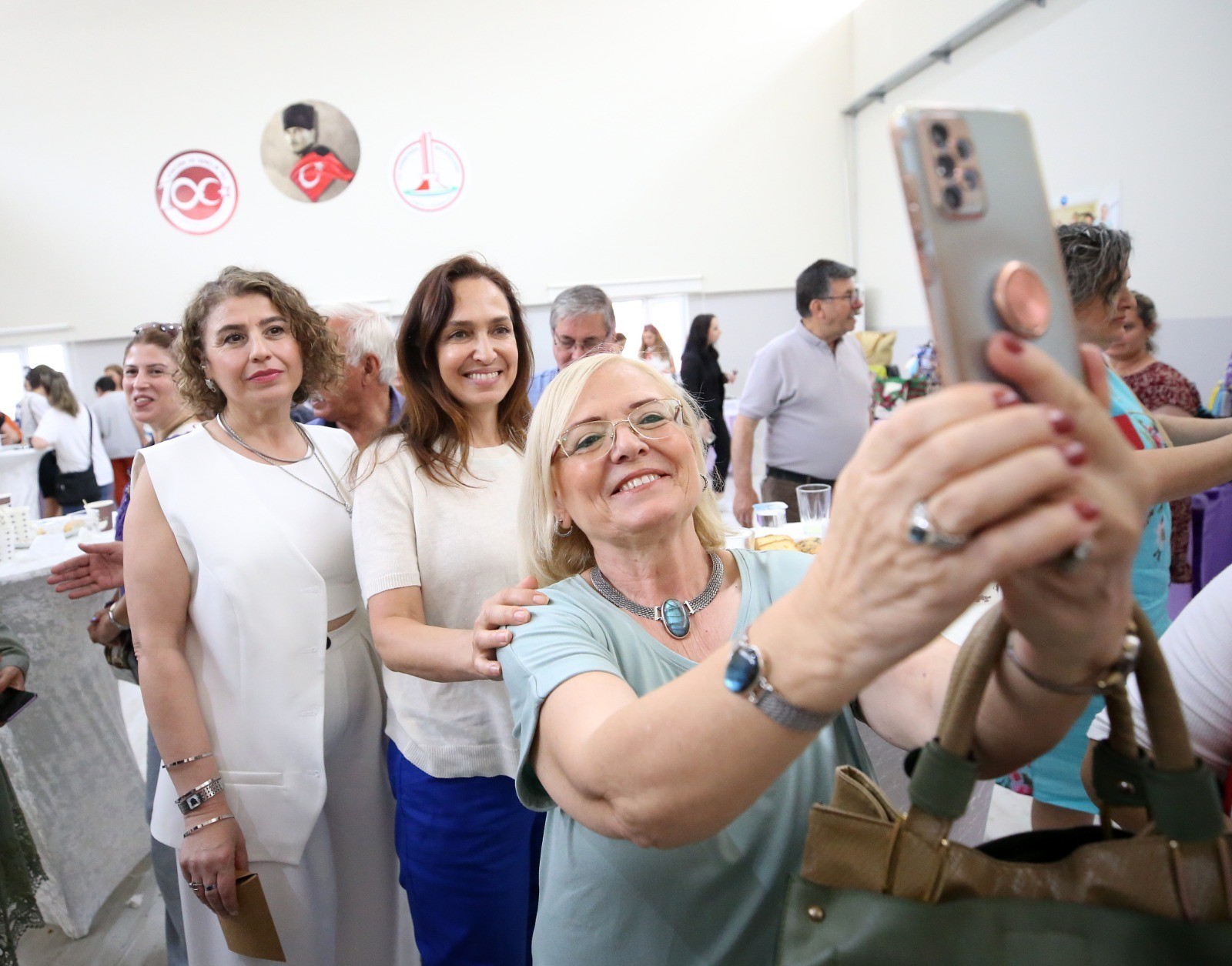 Karşıyaka’da kadın dayanışması ‘çığ’ gibi büyüyecek