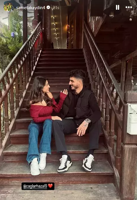 Samet Akaydın, güzel oyuncuyla aşkını duyurdu