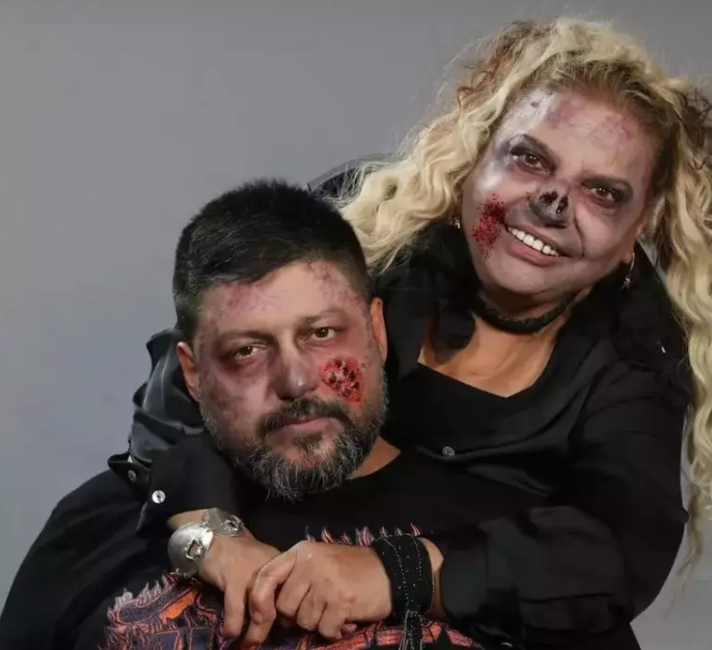 Görenler tanıyamadı! Bülent Ersoy zombi kılığına girdi