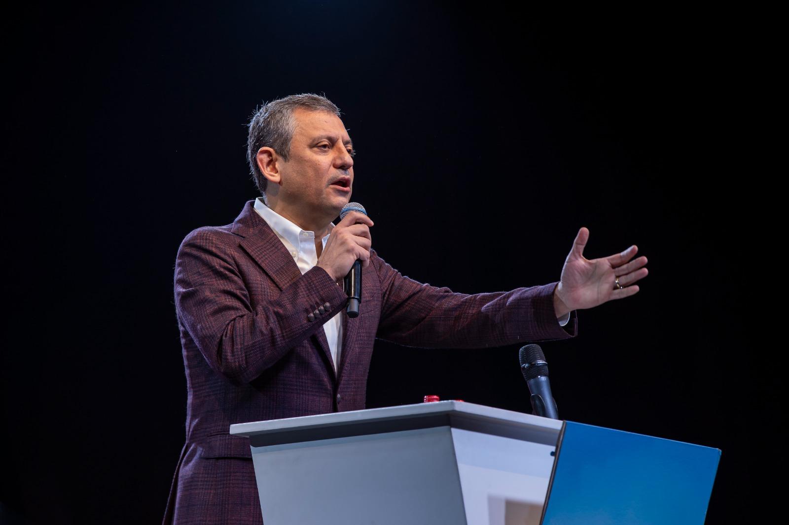 Genel Başkan Özel: İzmir biziz, biz İzmir’iz