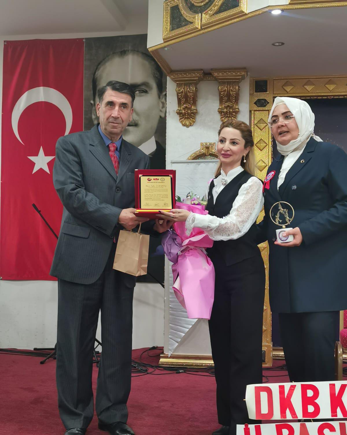 Dünya Kadınlar Birliği Derneği'nden 8 Mart'ta Büyük Buluşma ve Ödüller