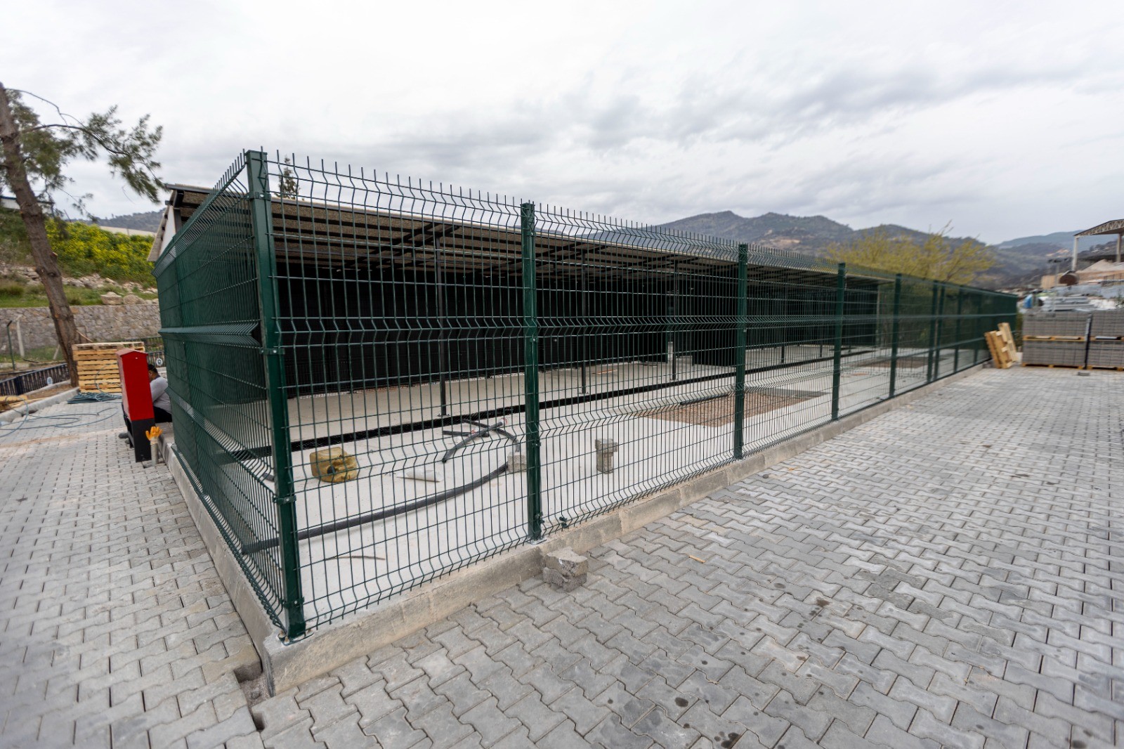 Karşıyaka yeni hayvan barınağına kavuşuyor