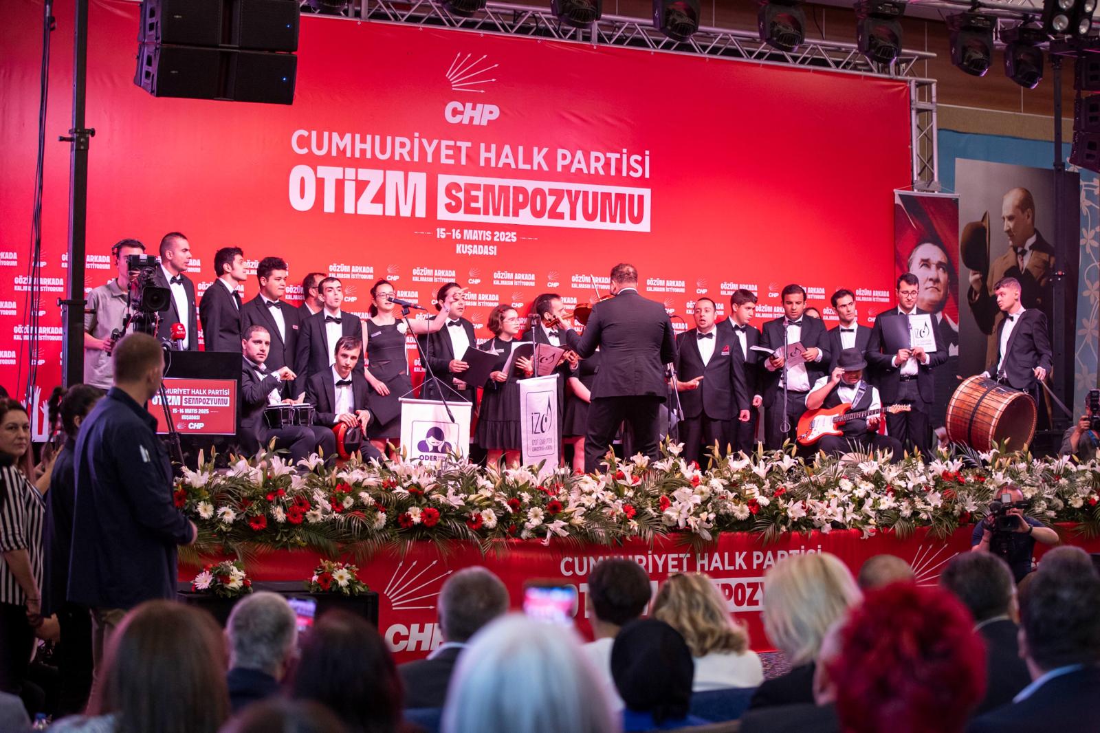 Otizm Sempozyumu’nda İzmir’in projeleri örnek gösterildi