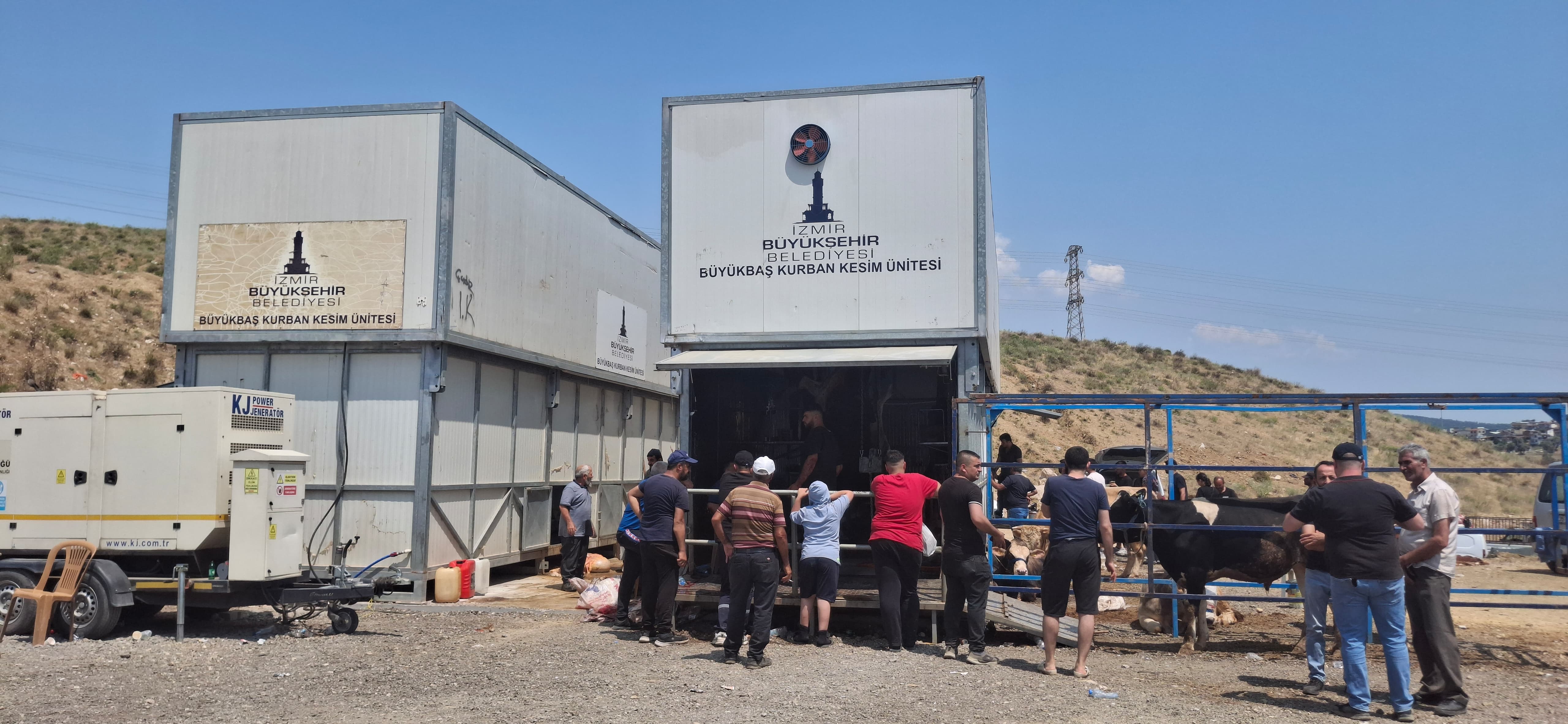 Büyükşehir’den bayramda güvenli ve hijyenik kesim hizmeti