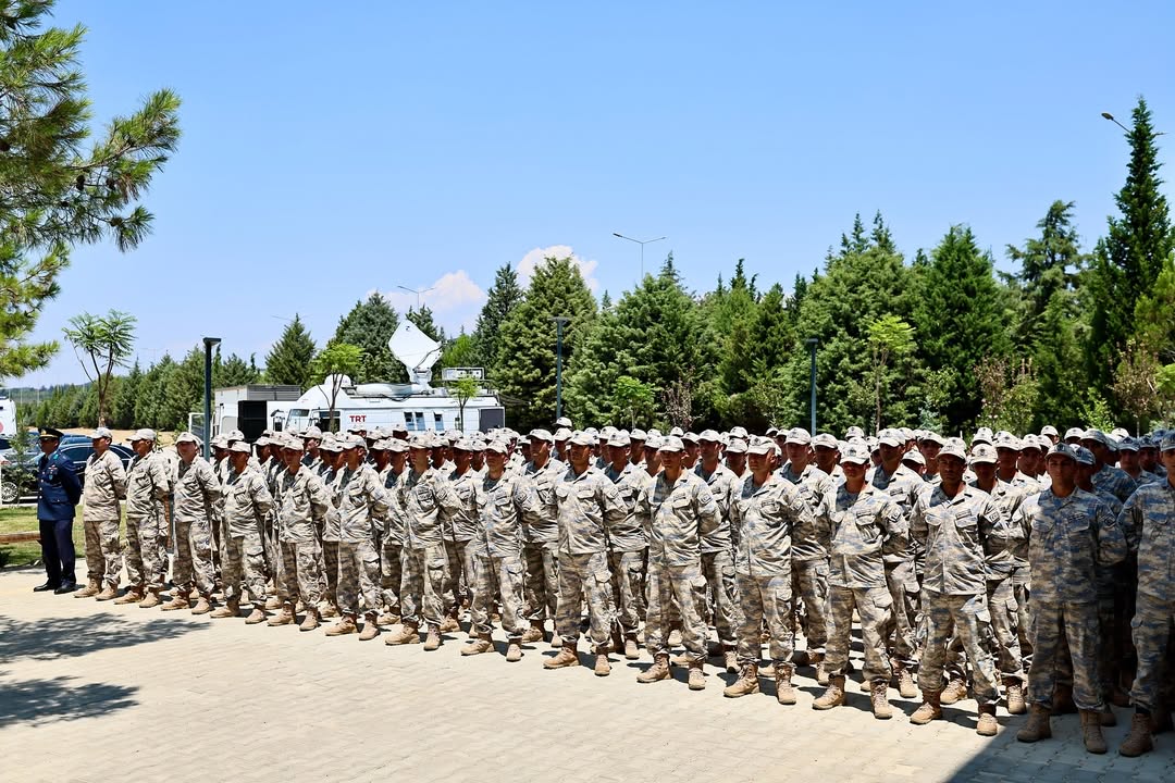 İzmir Hava Teknik Okullar Komutanlığı’na yeni cami: Açılış Cumhurbaşkanı Erdoğan’ın katılımıyla yapıldı