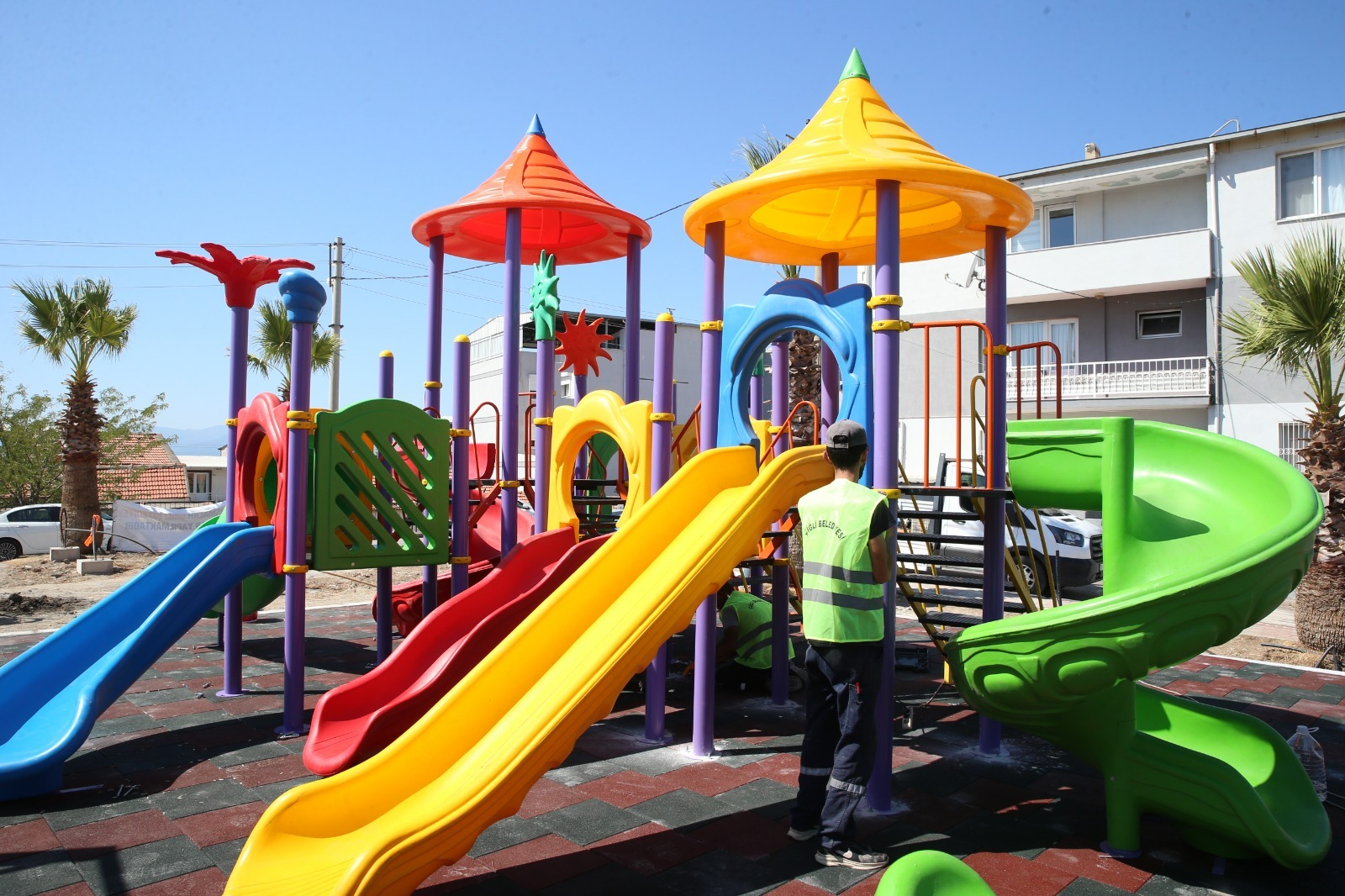 Çiğli'de büyük dönüşüm: Altyapıdan sanata, kadınlardan, gençlere herkes için yeni bir başlangıç